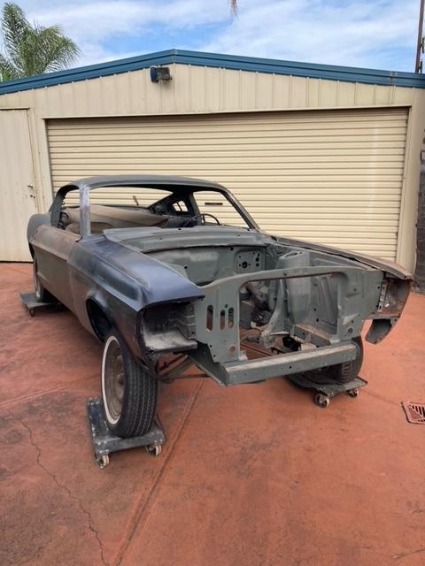 1967 MUSTANG FASTBACK ROLLING SHELL