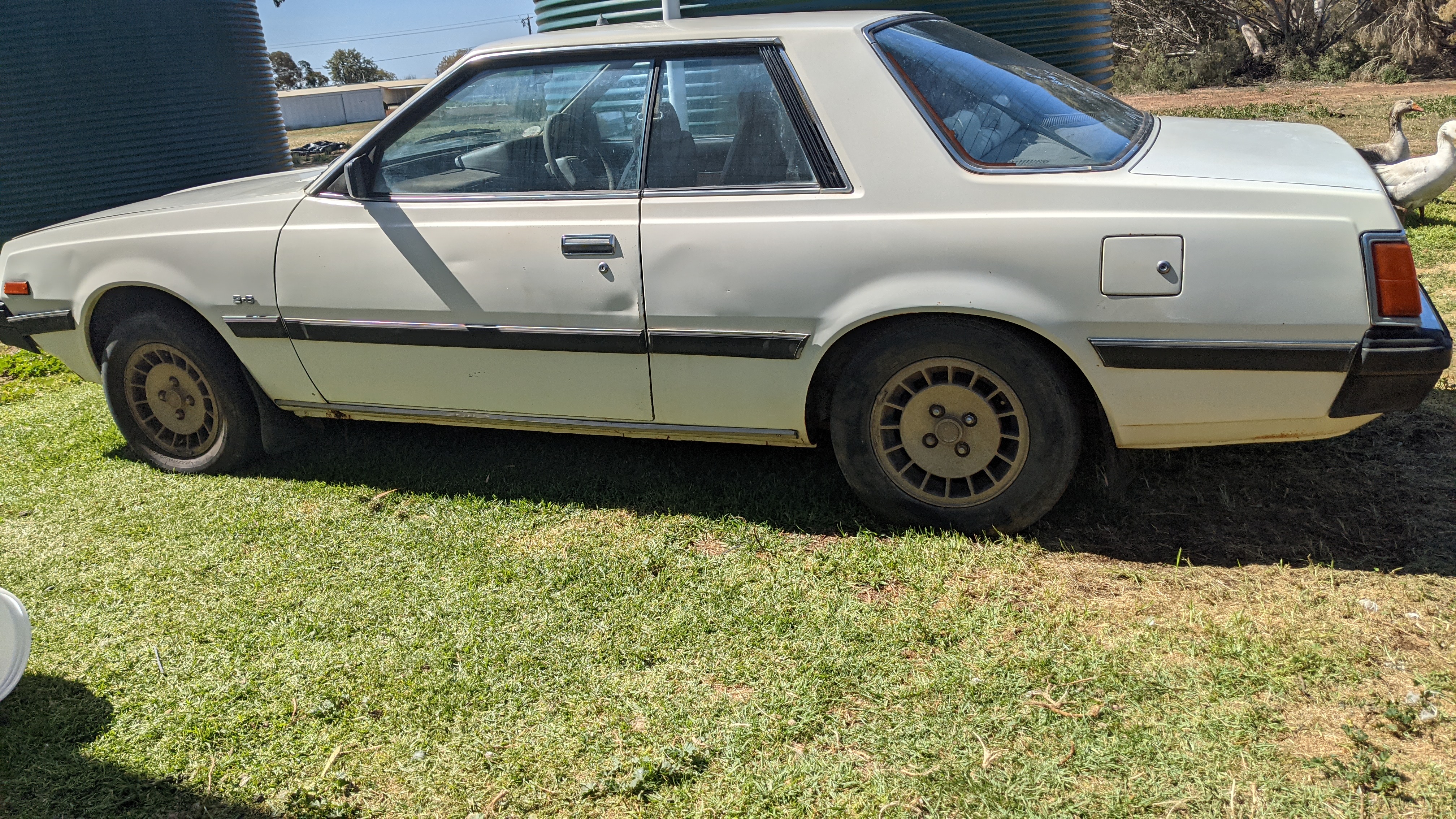 1981 MITSUBISHI SCORPION SEDAN