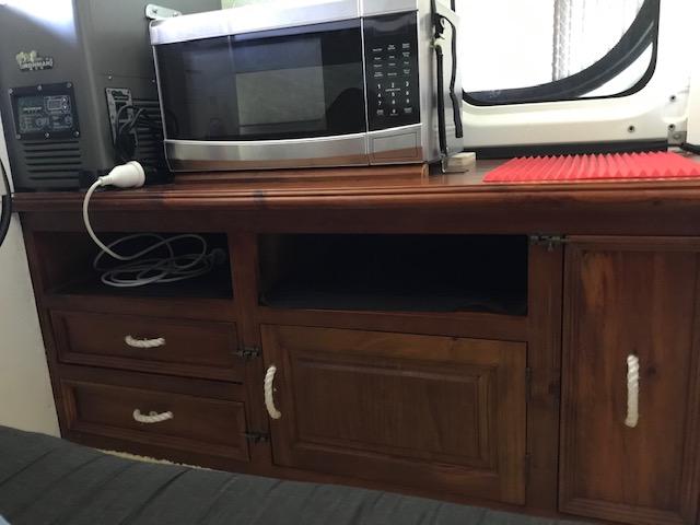 2013 TOYOTA HIACE CAMPER VAN