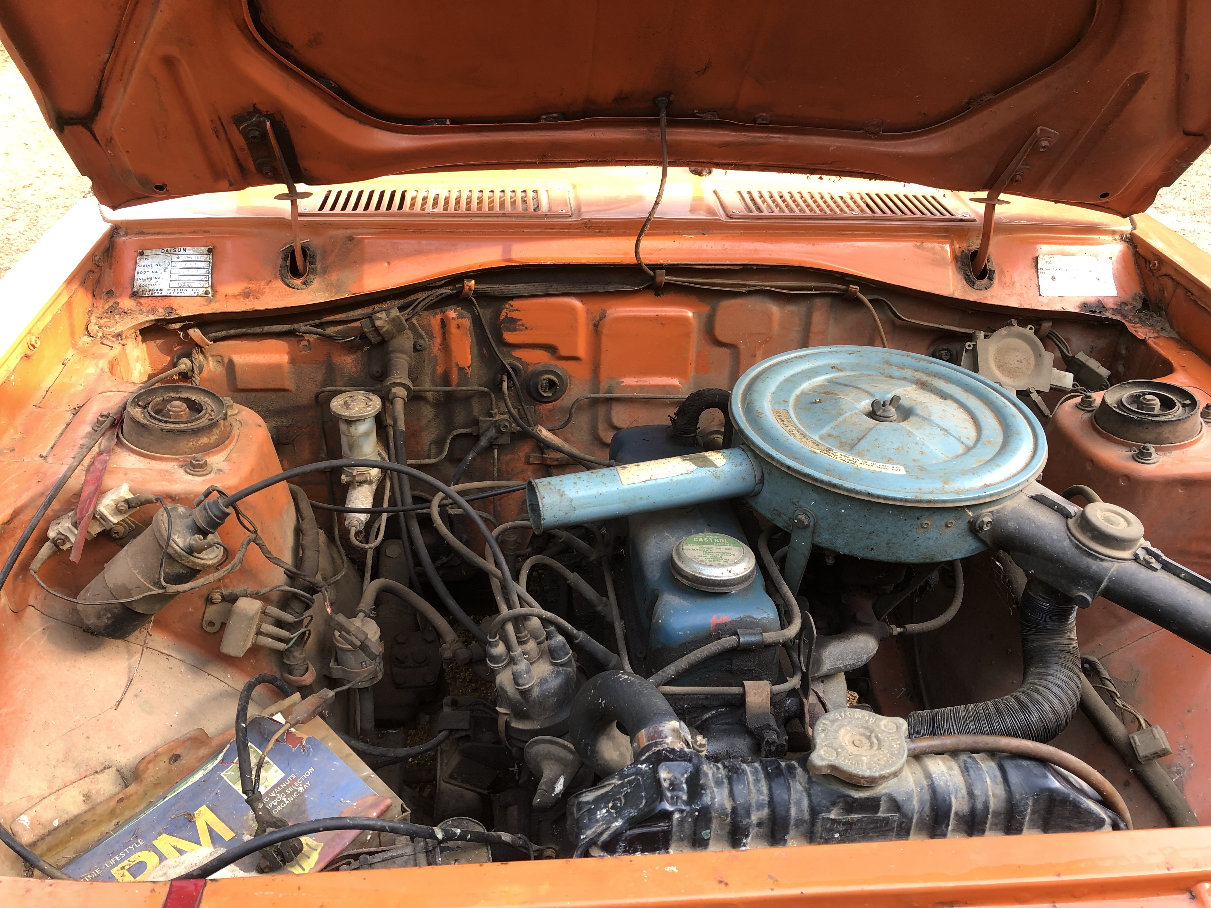1972 DATSUN 1200 SEDAN 