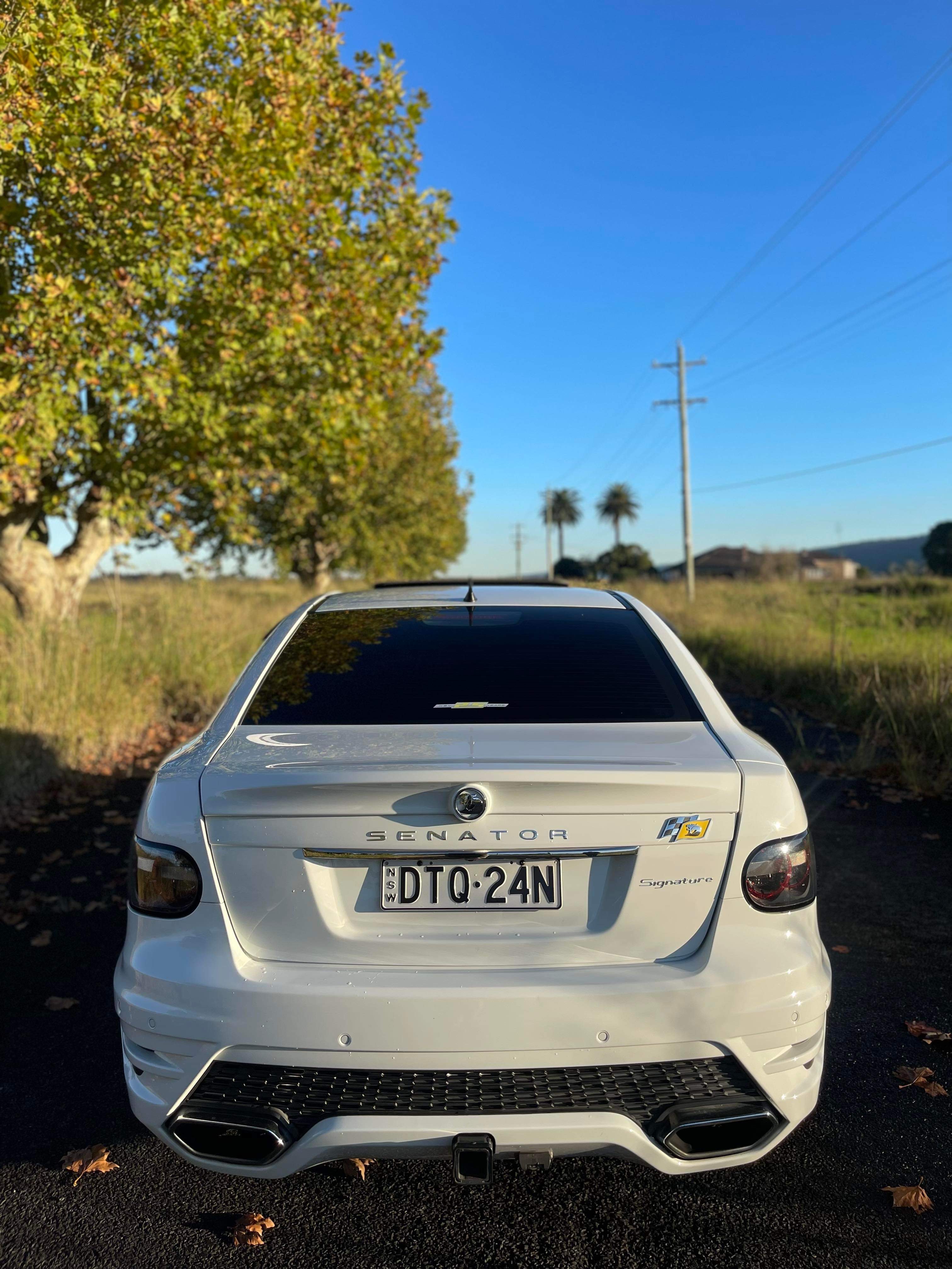 2012 HSV SENATOR E3 MY12 SIGNATURE 6 SP AUTO ACTIVE SEQ 4D SEDAN