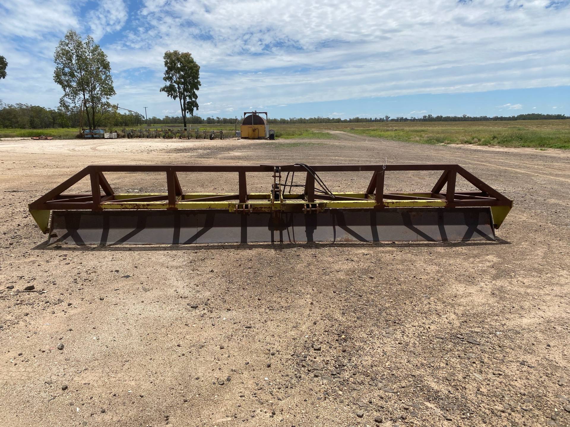 BIG RIG 7 METRE ROTA BUCK