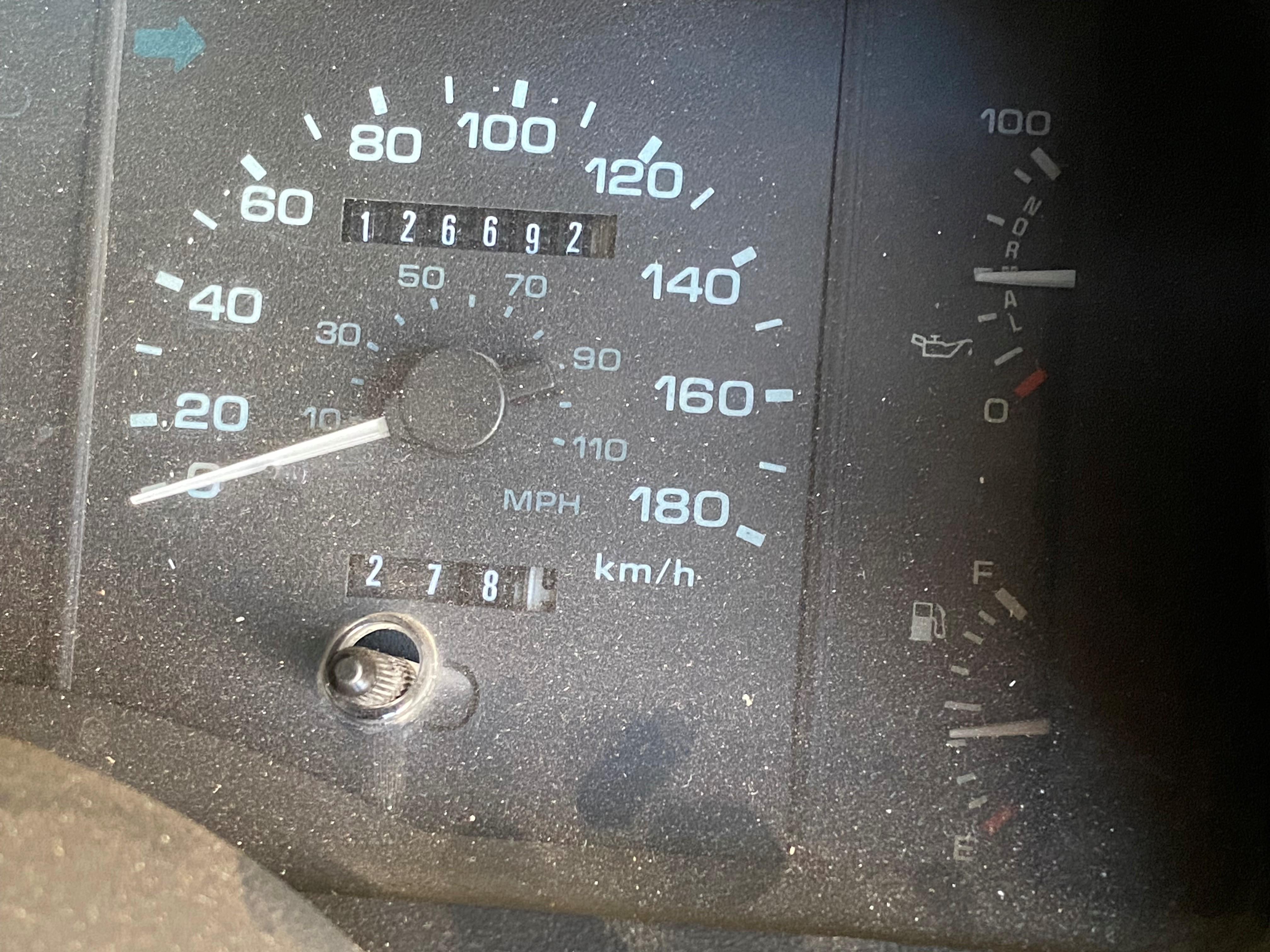 1989 FORD MUSTANG CONVERTIBLE