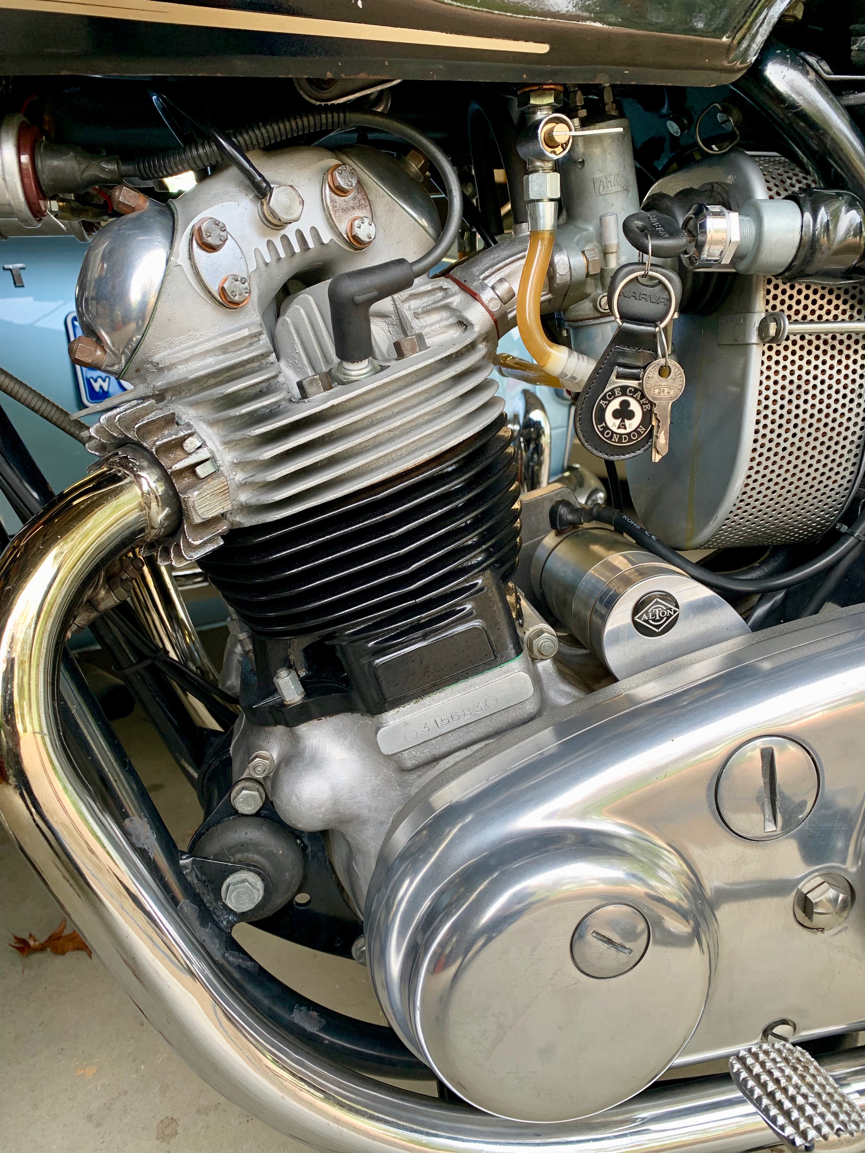 1974 NORTON COMMANDO 850 ROAD