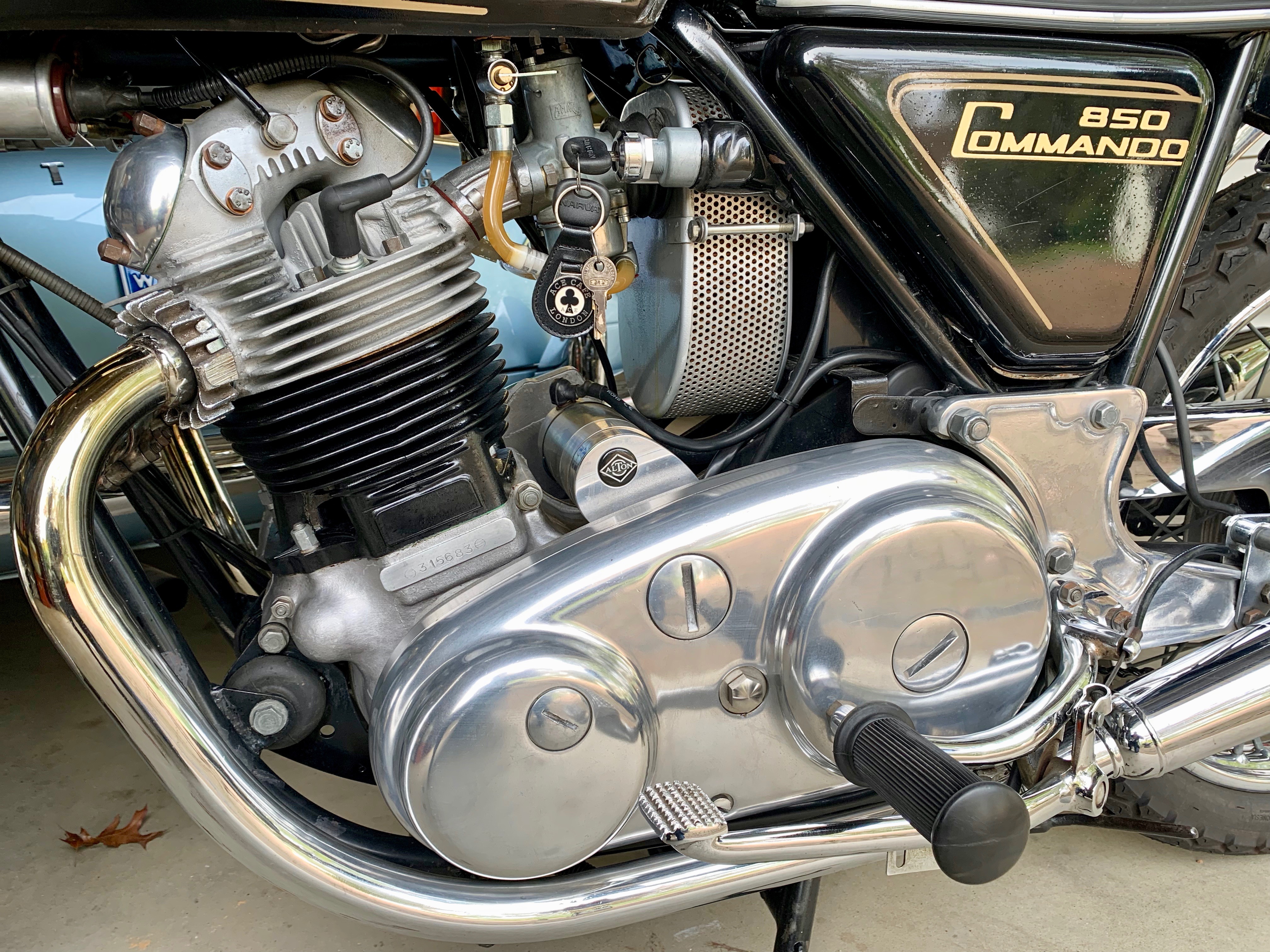1974 NORTON COMMANDO 850 ROAD