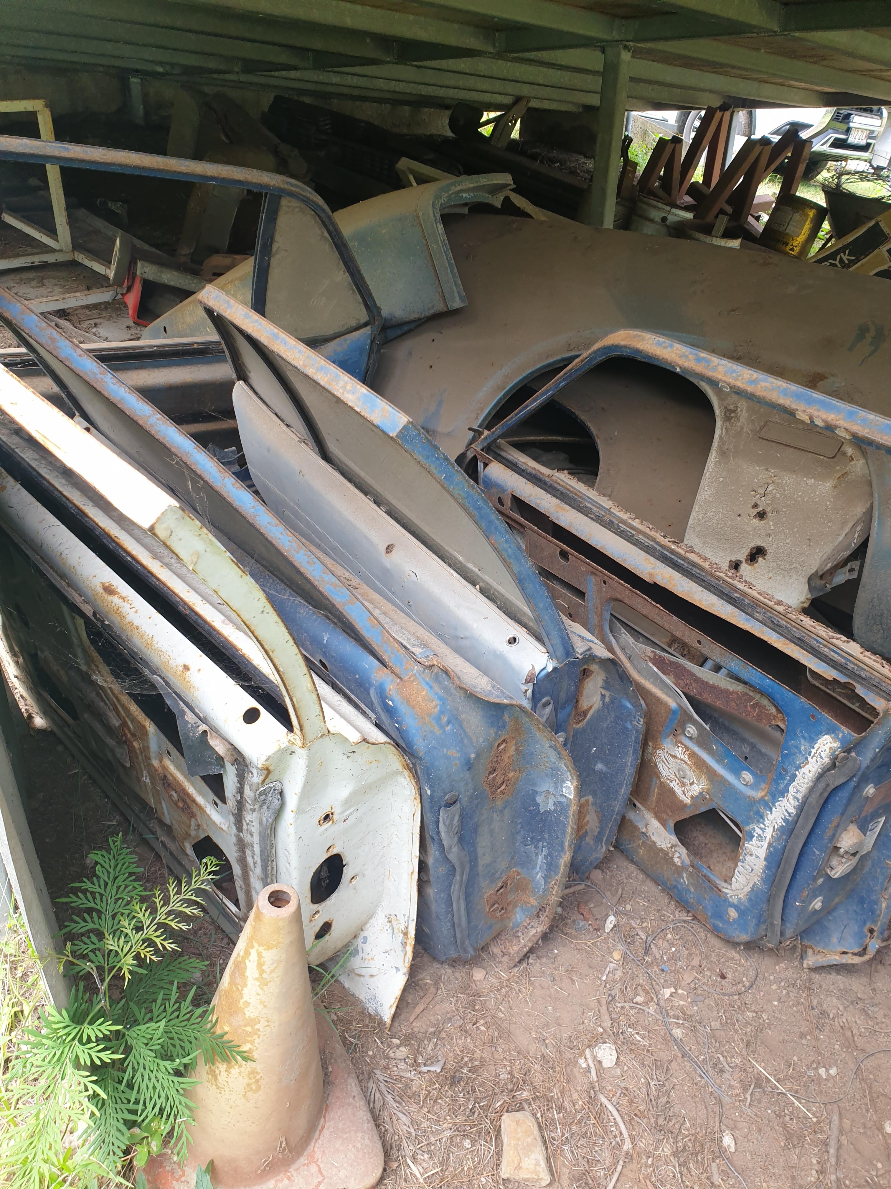 1978 FORD FALCON XC GS MANUAL SEDAN