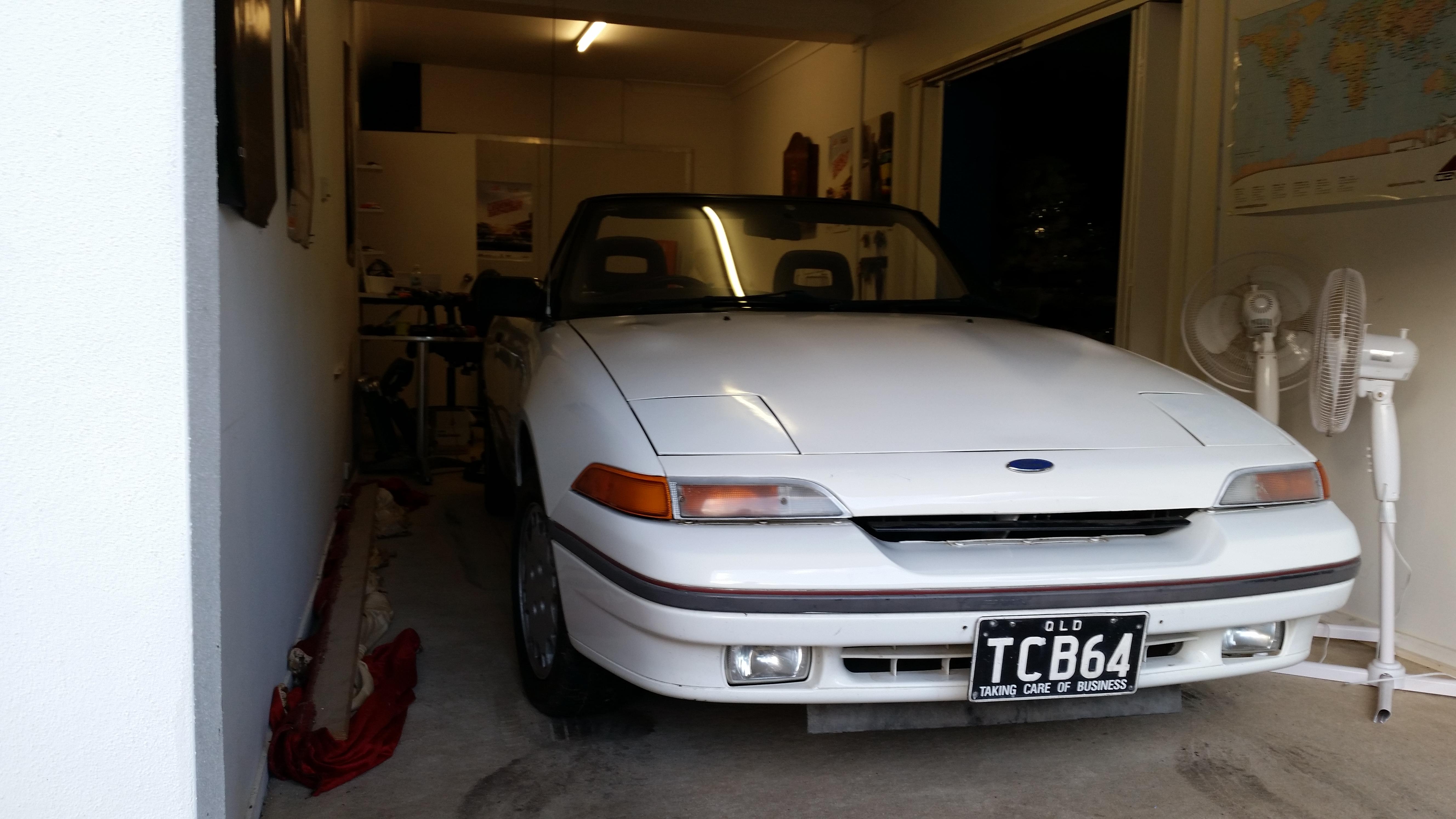 1990 FORD CAPRI CONVERTIBLE