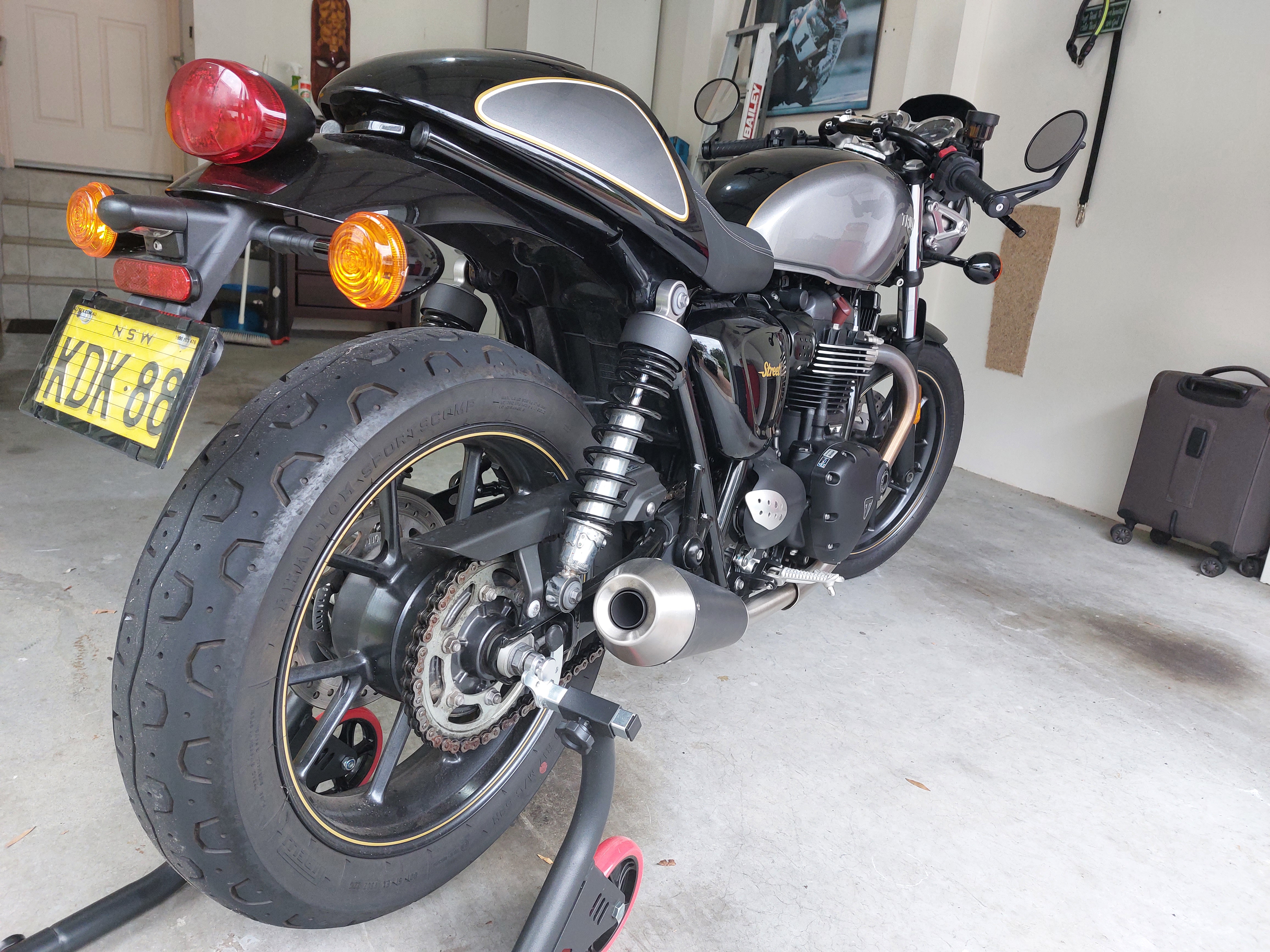 2018 TRIUMPH STREET CUP ROAD 