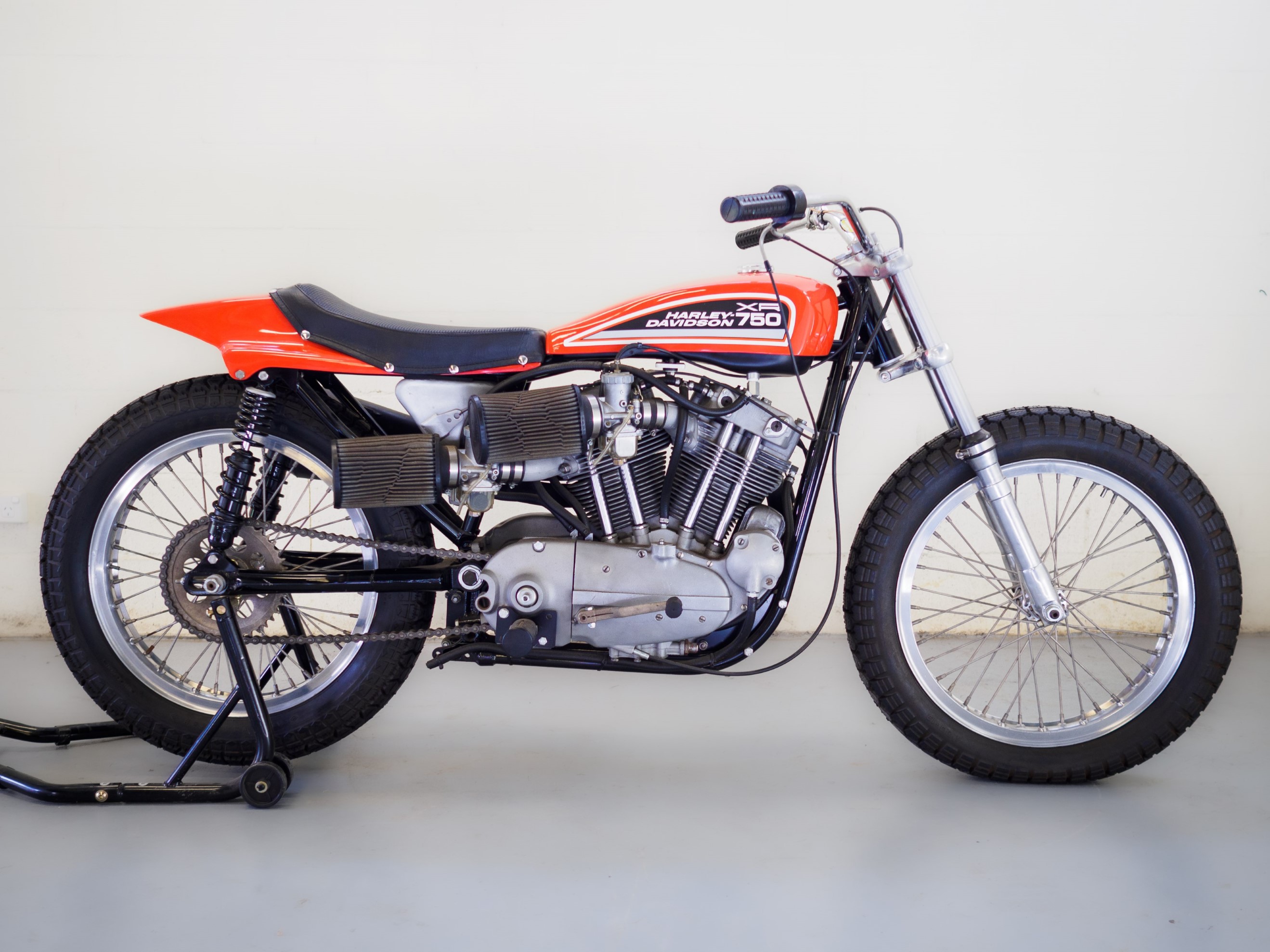 1972 HARLEY-DAVIDSON XR 750 TRACKER