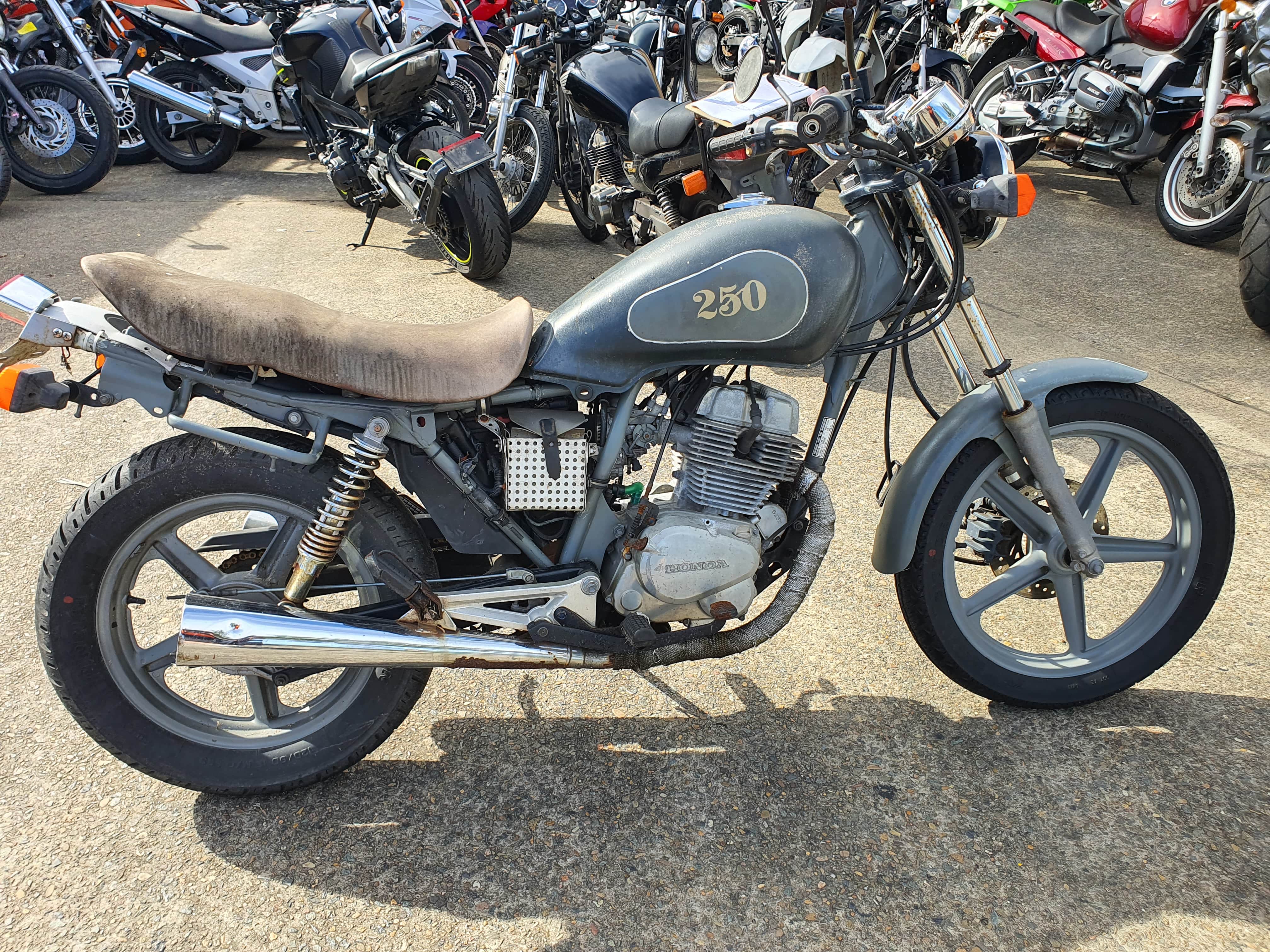 07/2005 HONDA CB250 ROAD