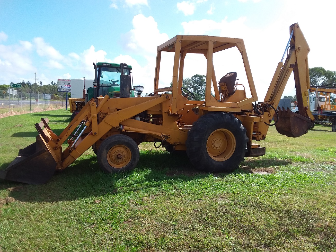 Case 580 Backhoe