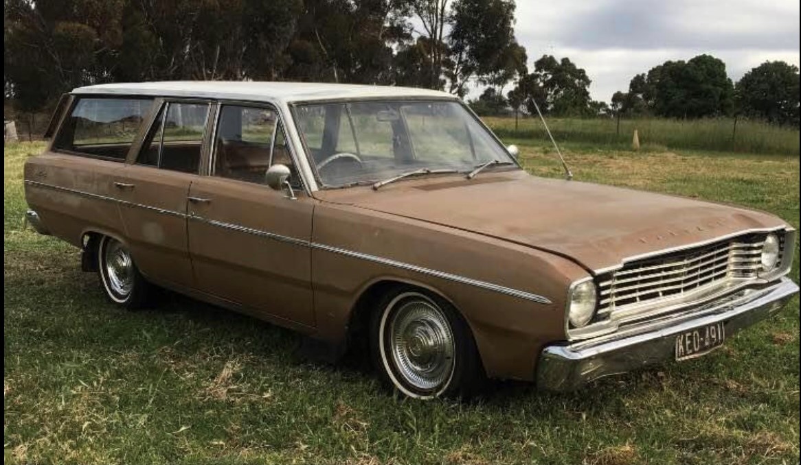 1968 CHRYSLER VALIANT VE SAFARI WAGON 