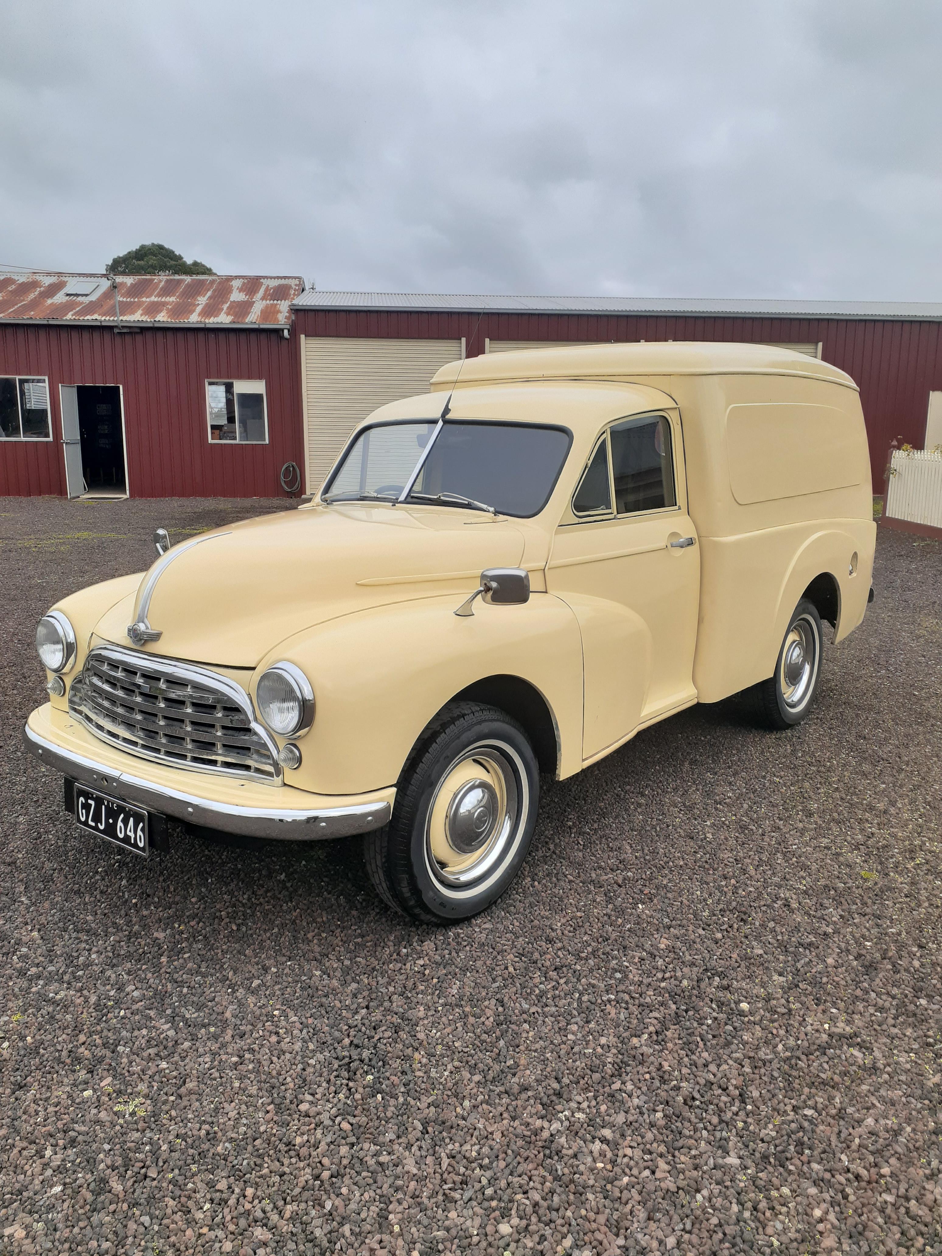 1953 MORRIS COWLEY J TYPE VAN