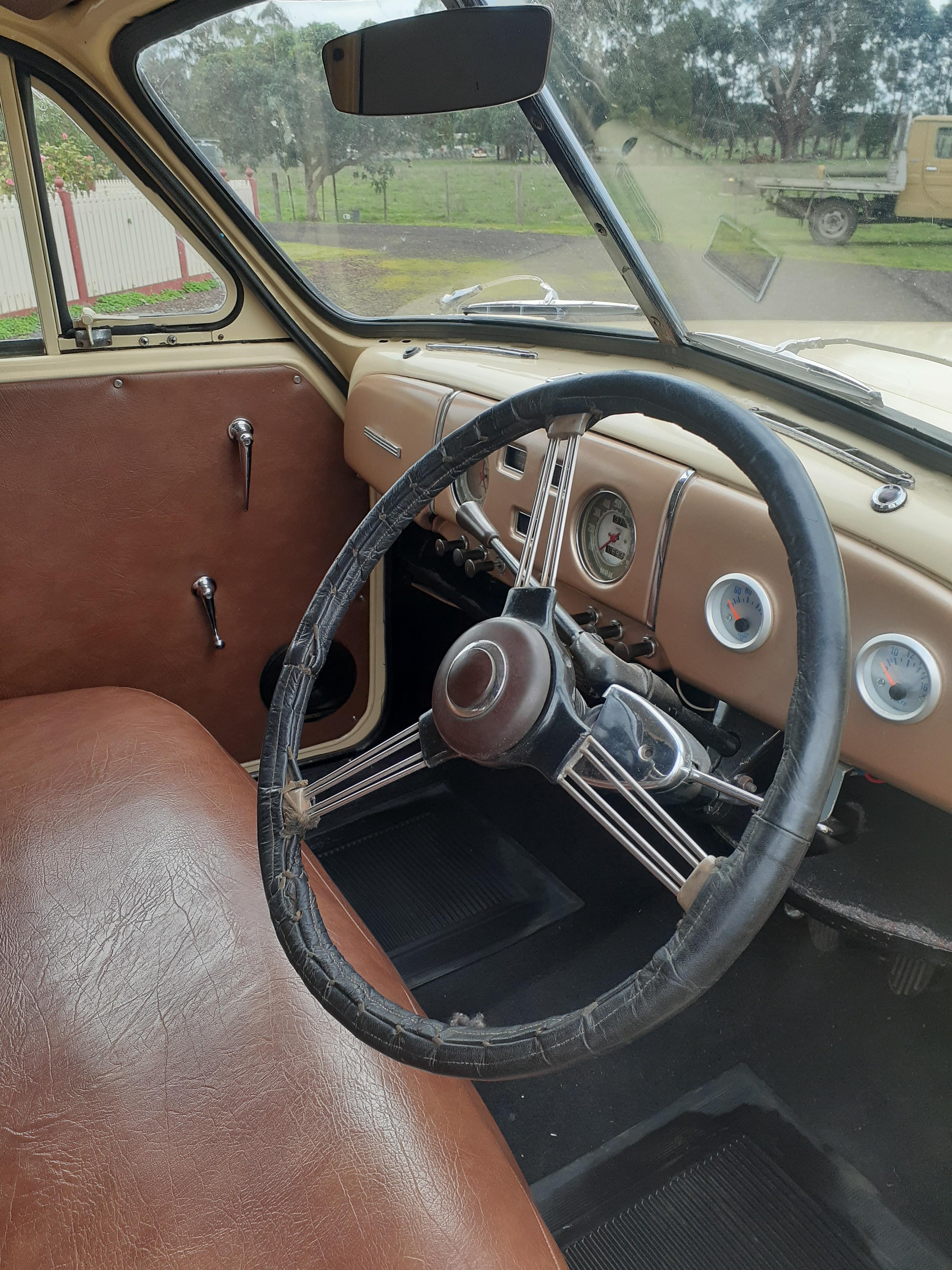 1953 MORRIS COWLEY J TYPE VAN