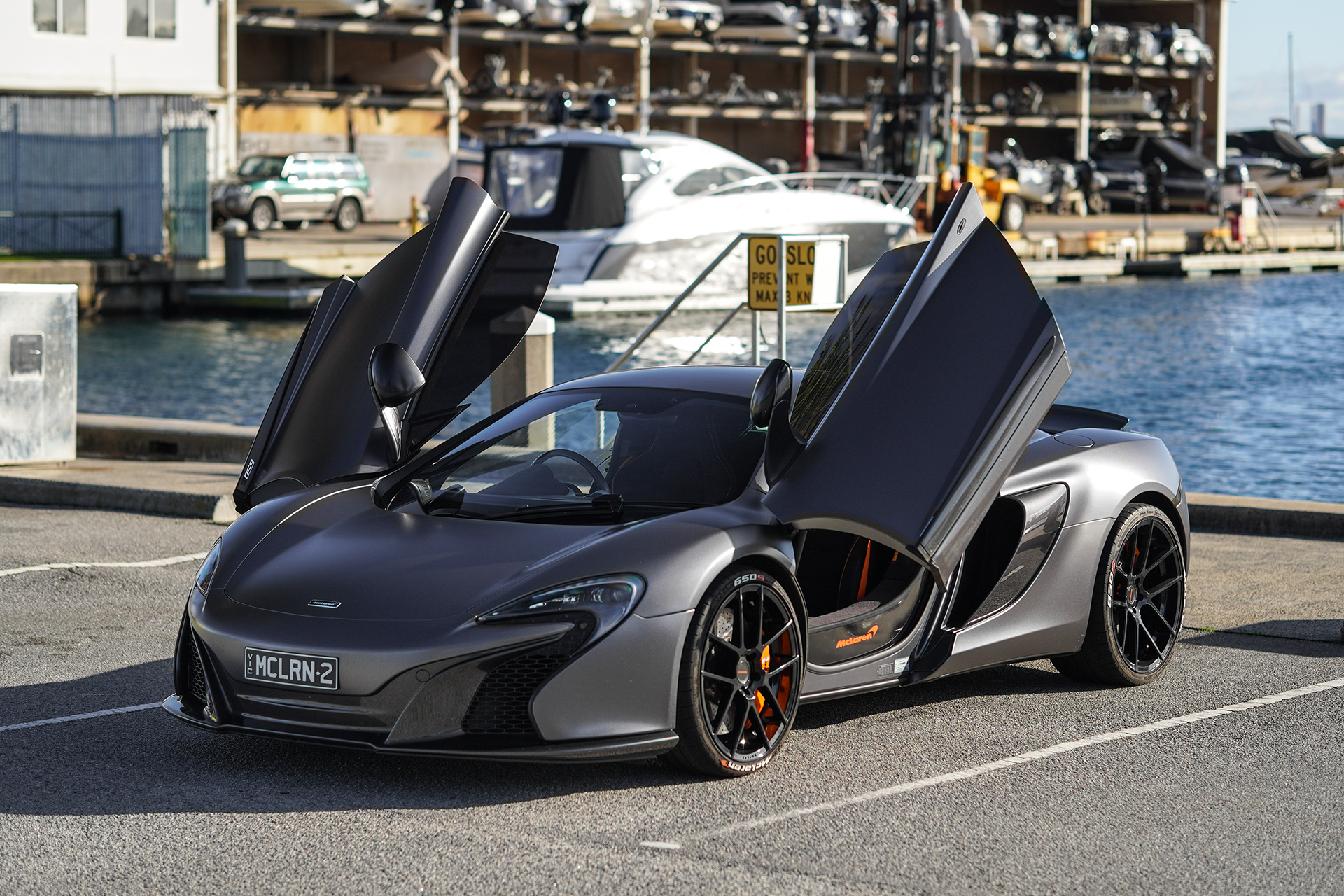2015 MCLAREN 650S SUPERCAR