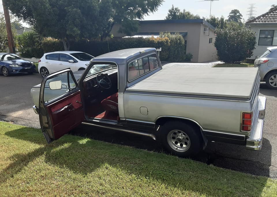 1988 DODGE RAM LE150 SWB PICK UP