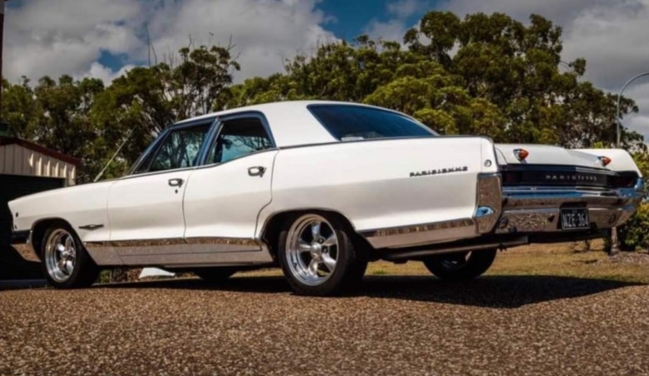 1965 PONTIAC PARISIENNE HARDTOP