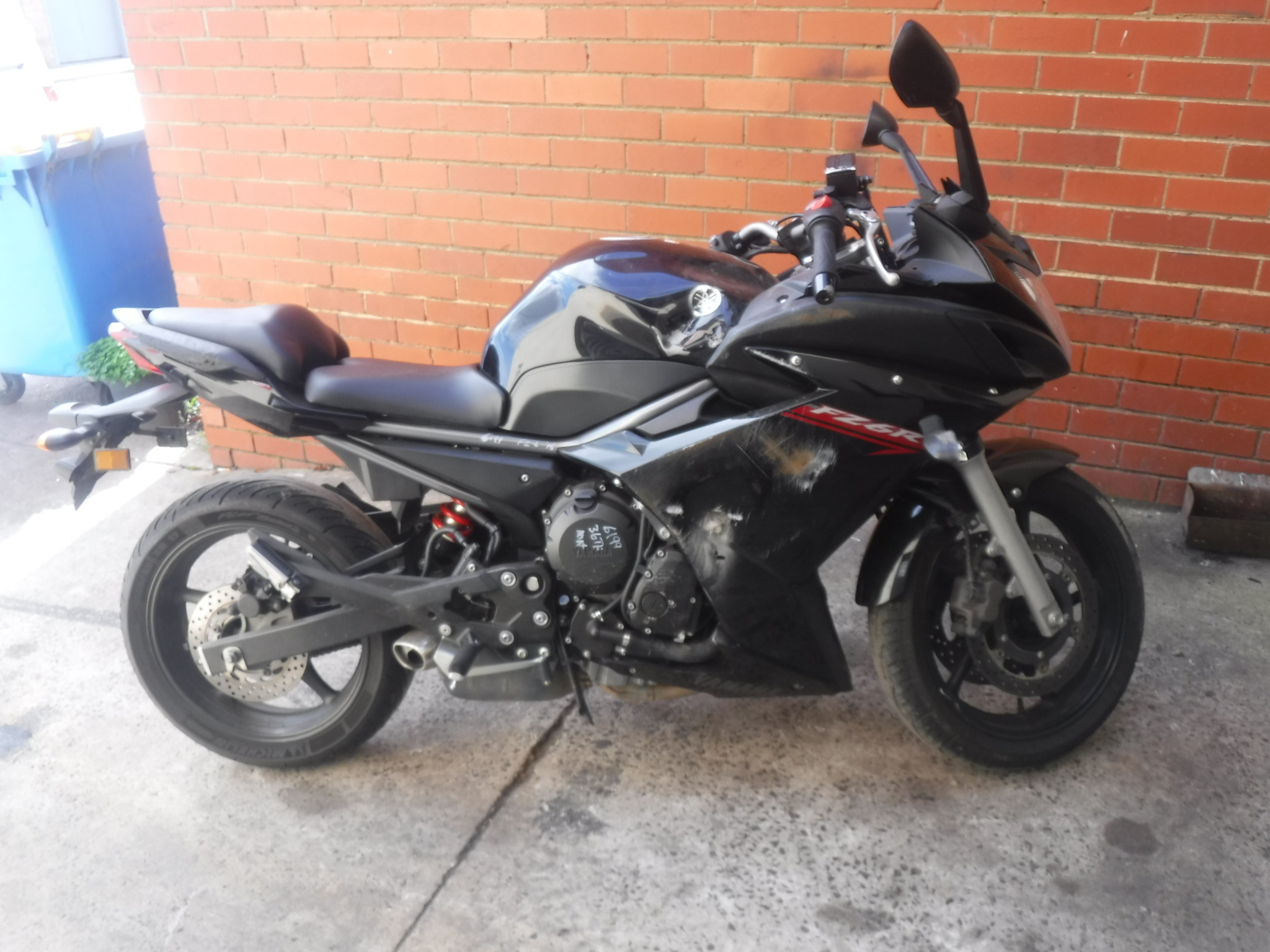 2010 YAMAHA FZ-6 SPORTS