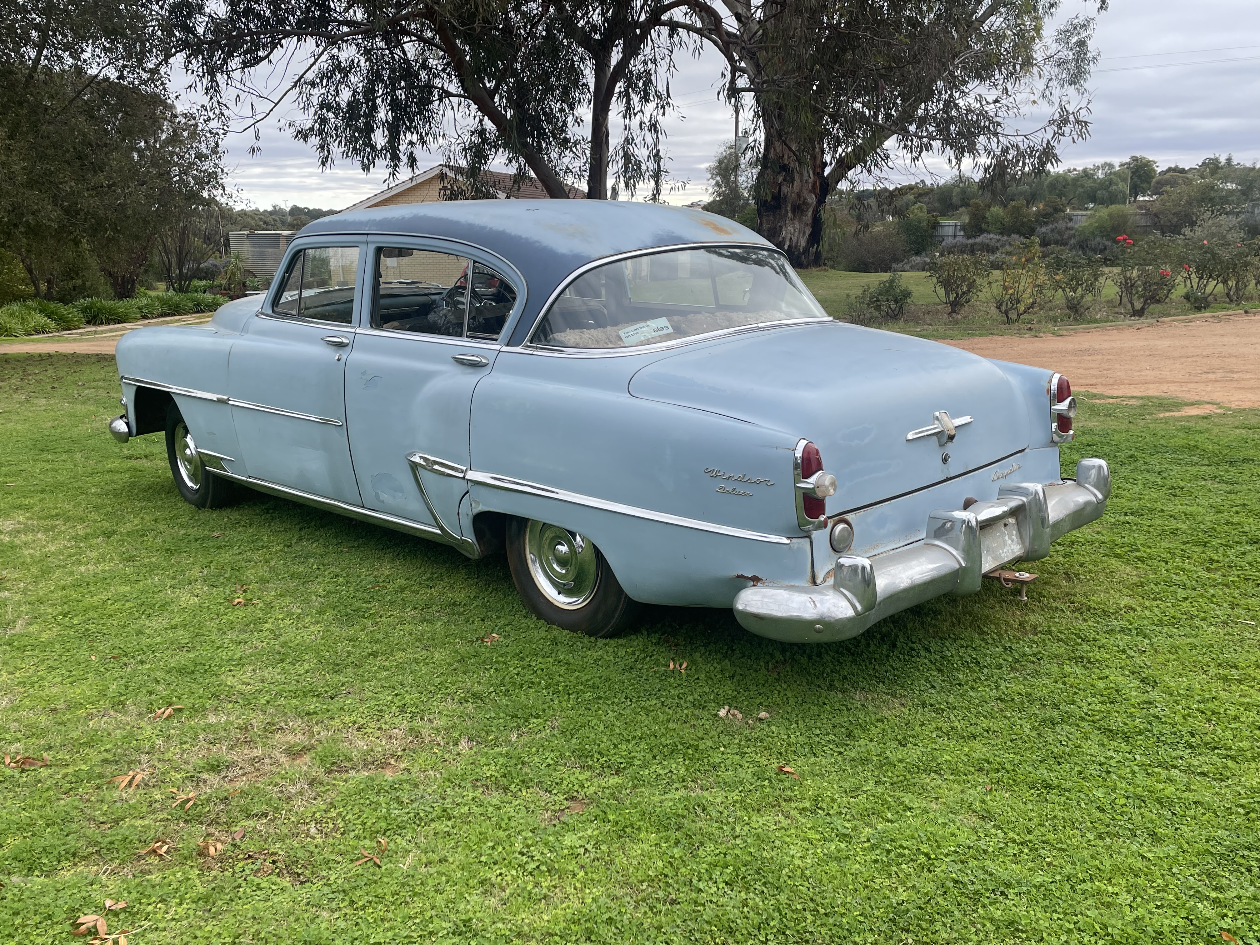1952 CHRYSLER WINDSOR SEDAN