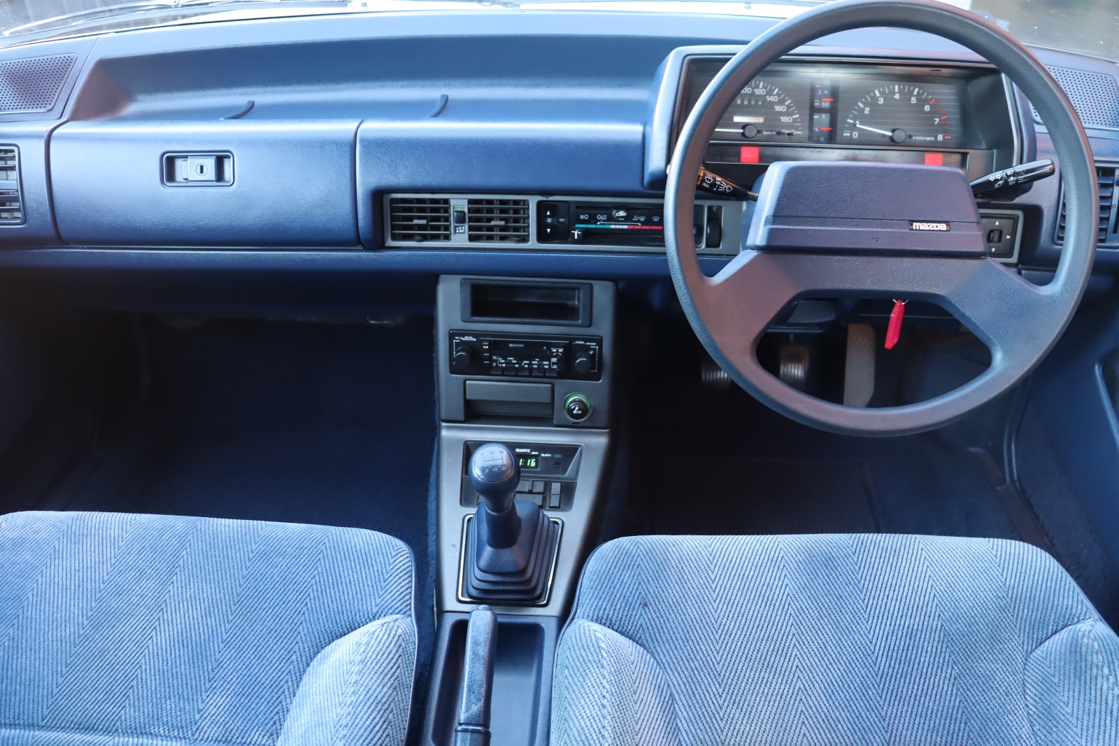 1985 MAZDA 626 SUPER DELUXE 5 SP MANUAL 2D COUPE