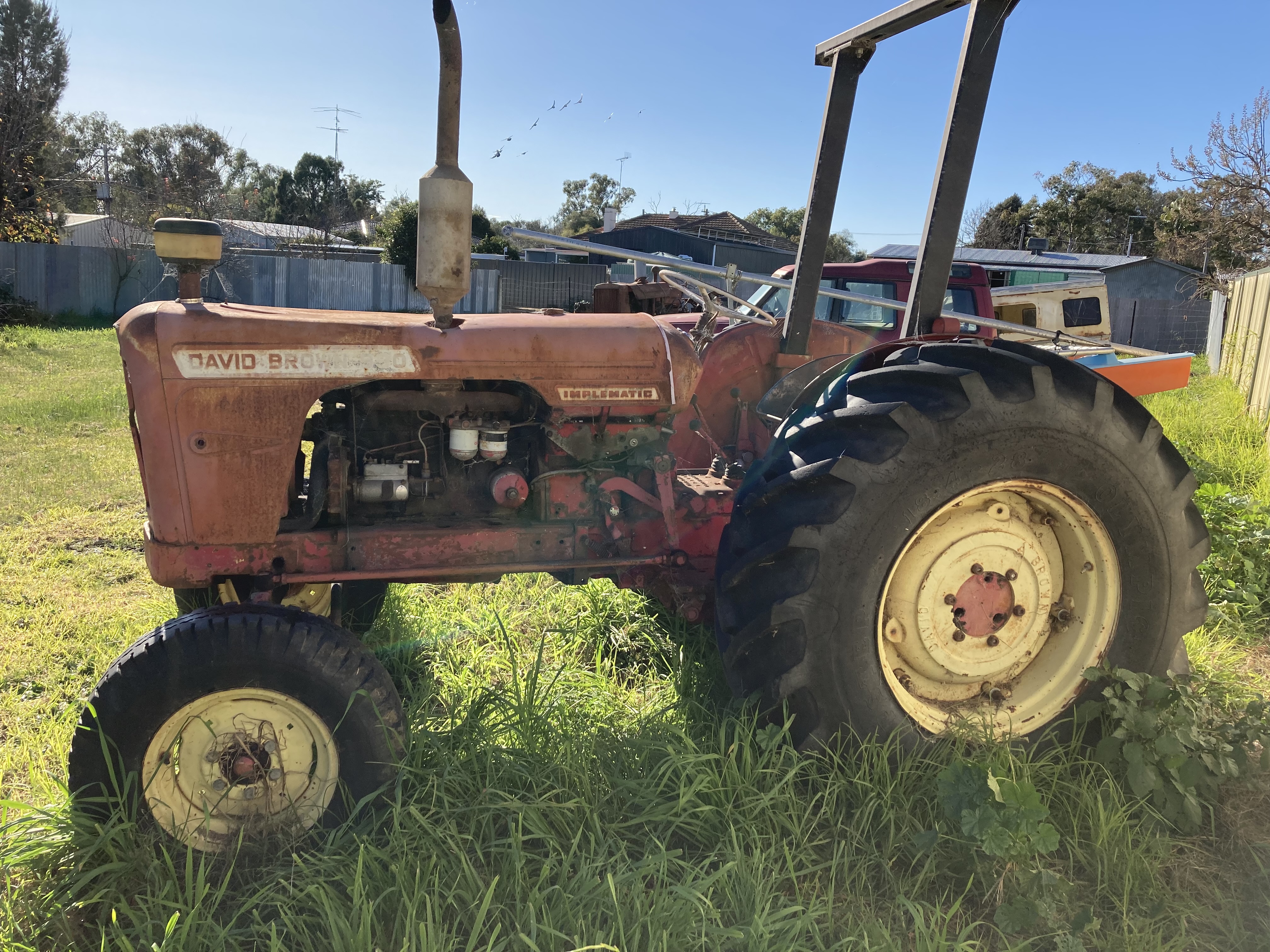 DAVID BROWN 990 TRACTOR 