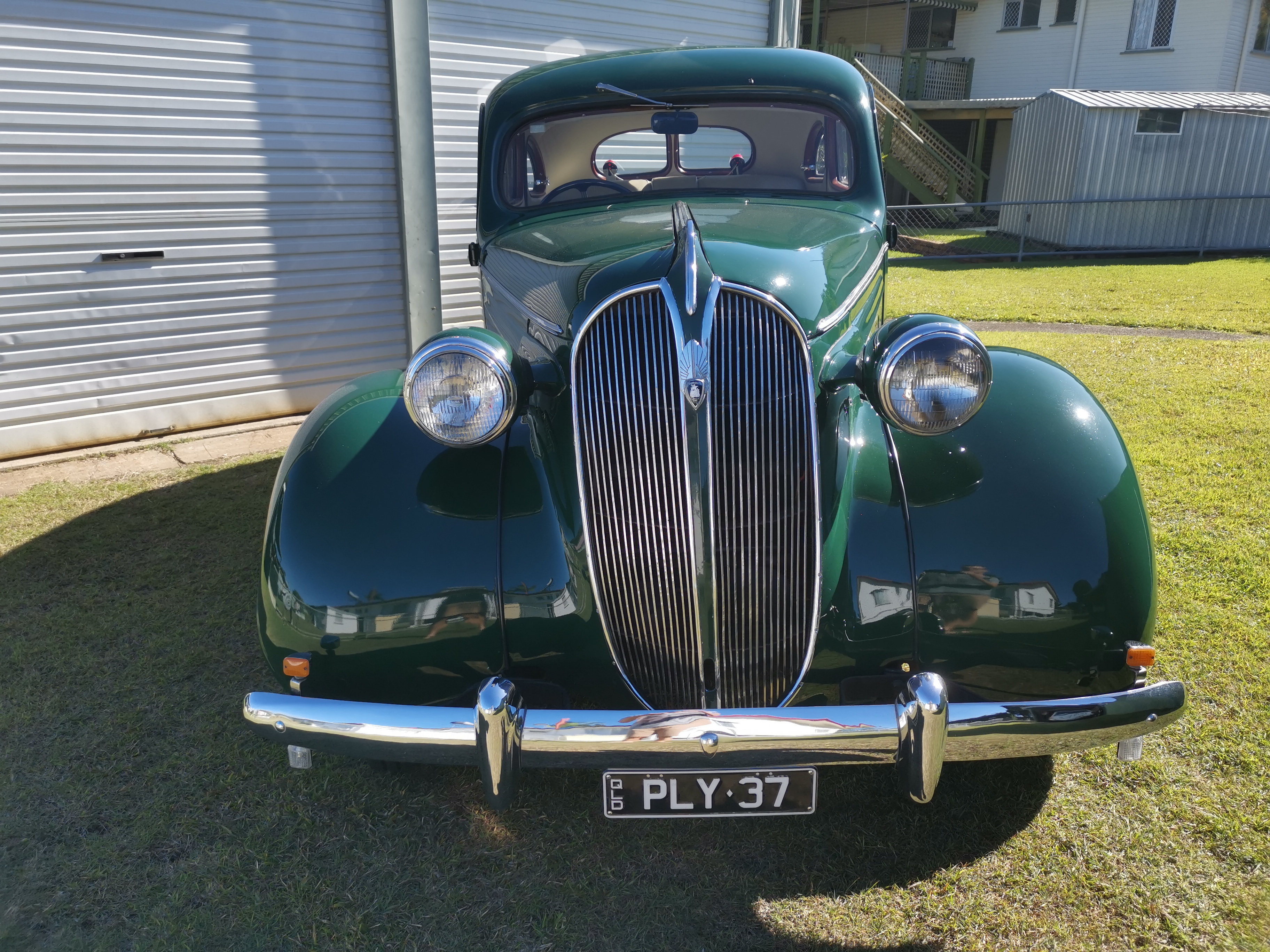 1937 PLYMOUTH P4 DELUXE