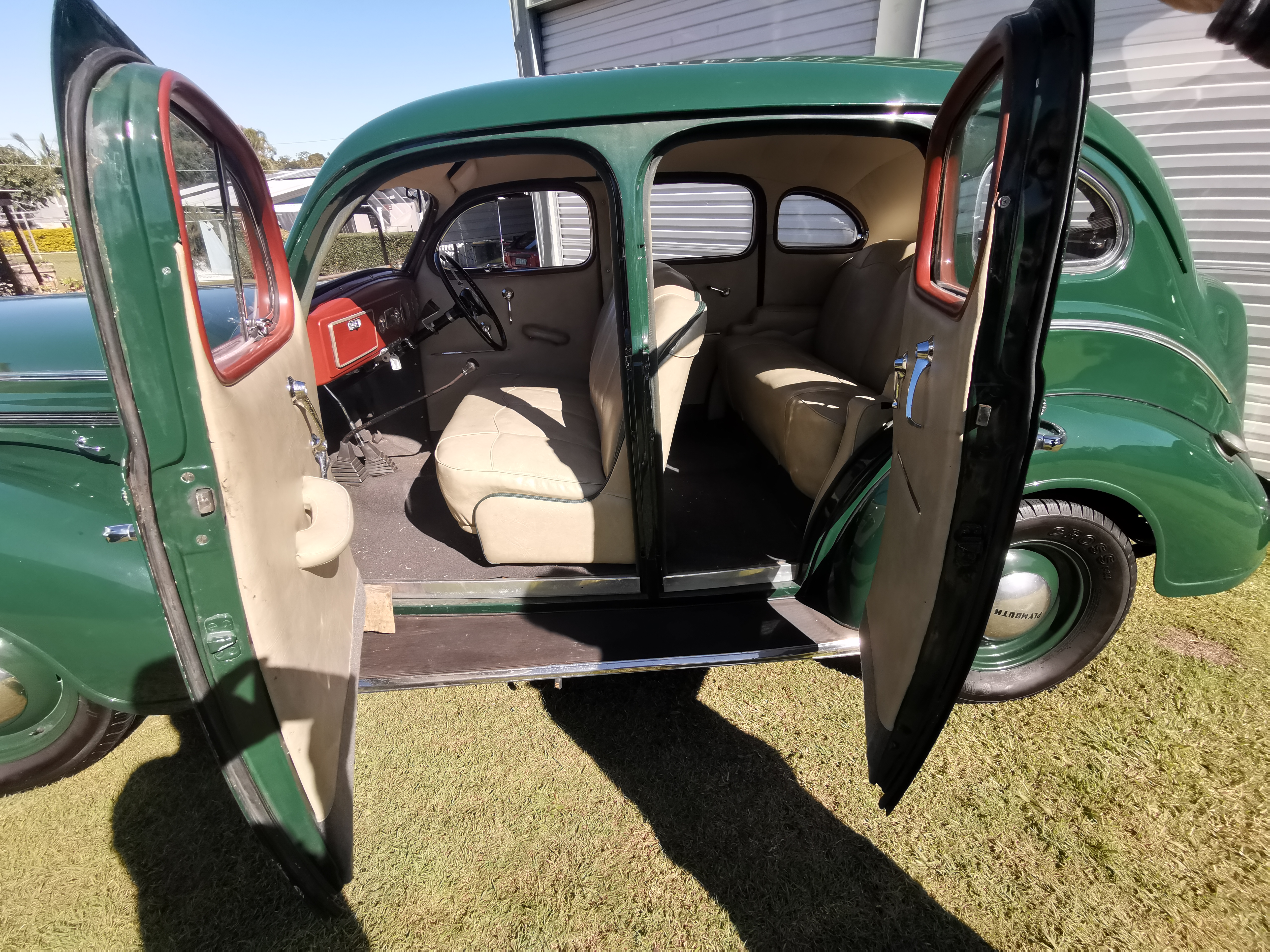 1937 PLYMOUTH P4 DELUXE