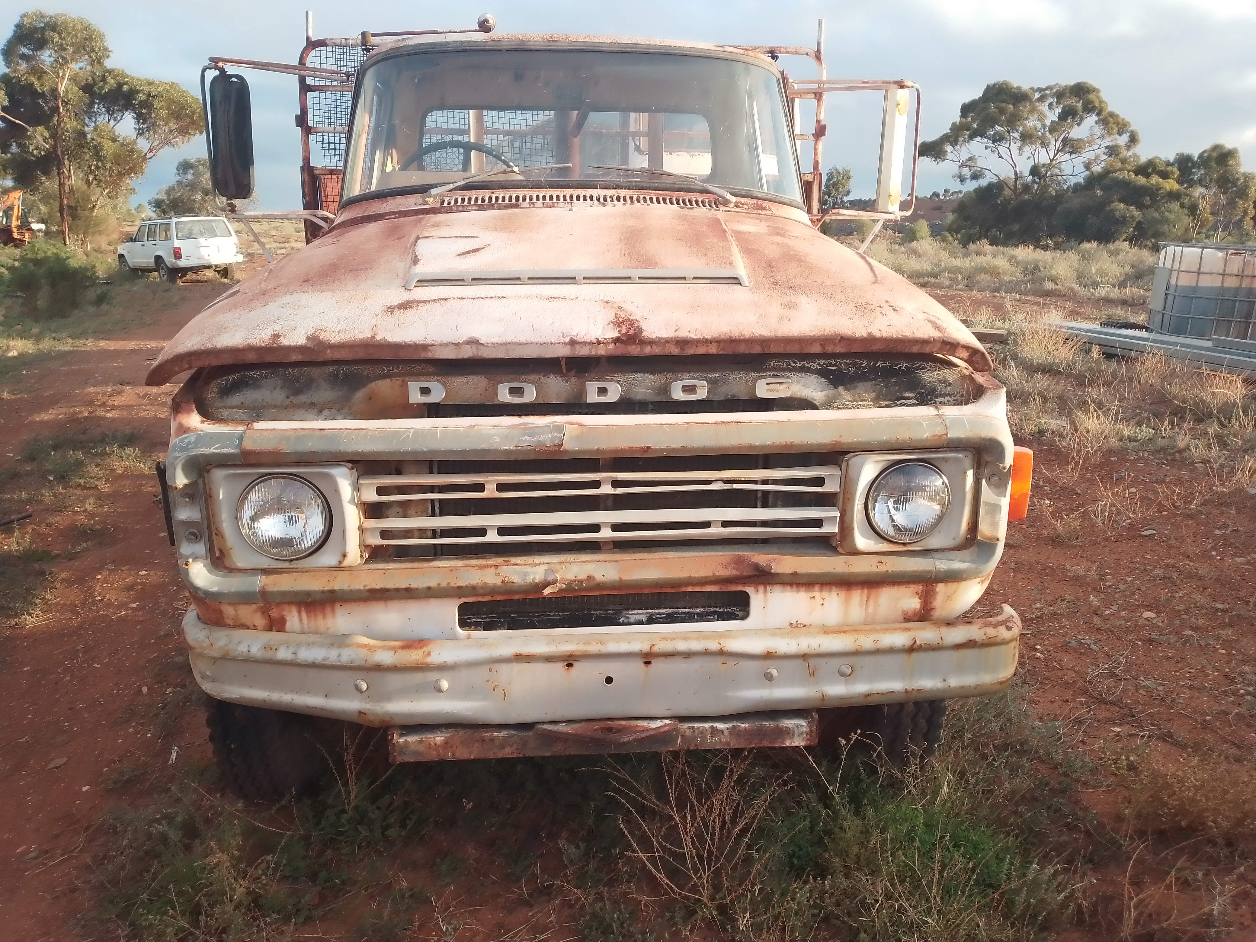 1977 DODGE D5N TRUCK
