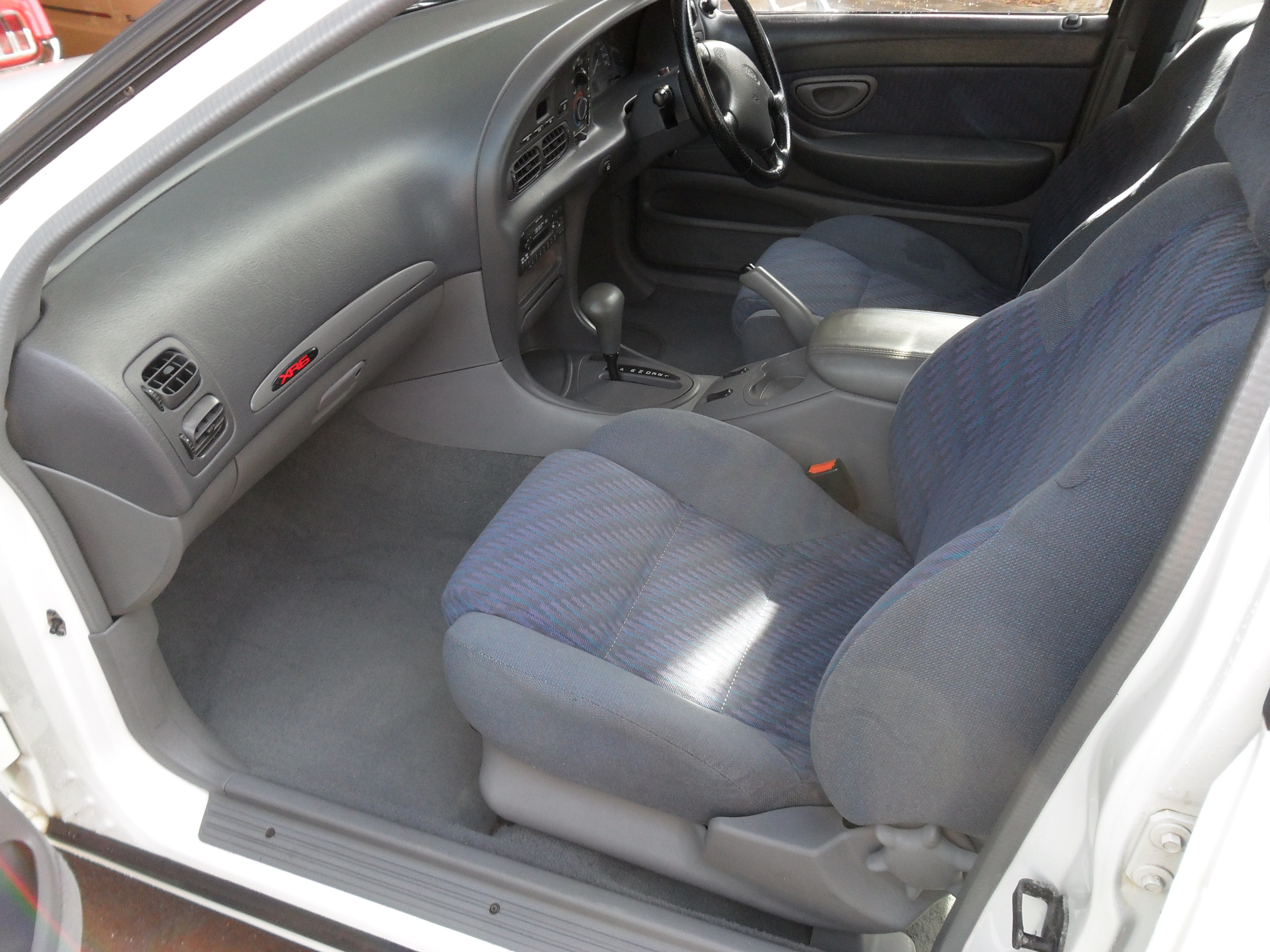 1995 FORD FALCON EF XR6 SEDAN