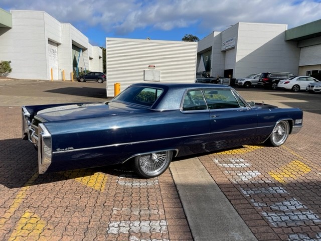 1966 CADILLAC COUPE DE VILLE COUPE