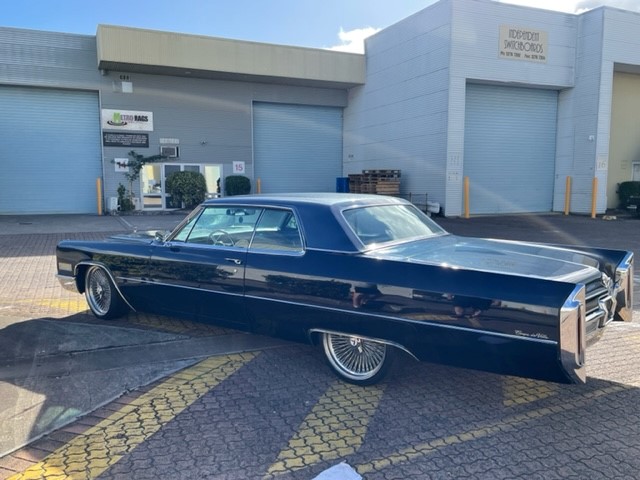 1966 CADILLAC COUPE DE VILLE COUPE