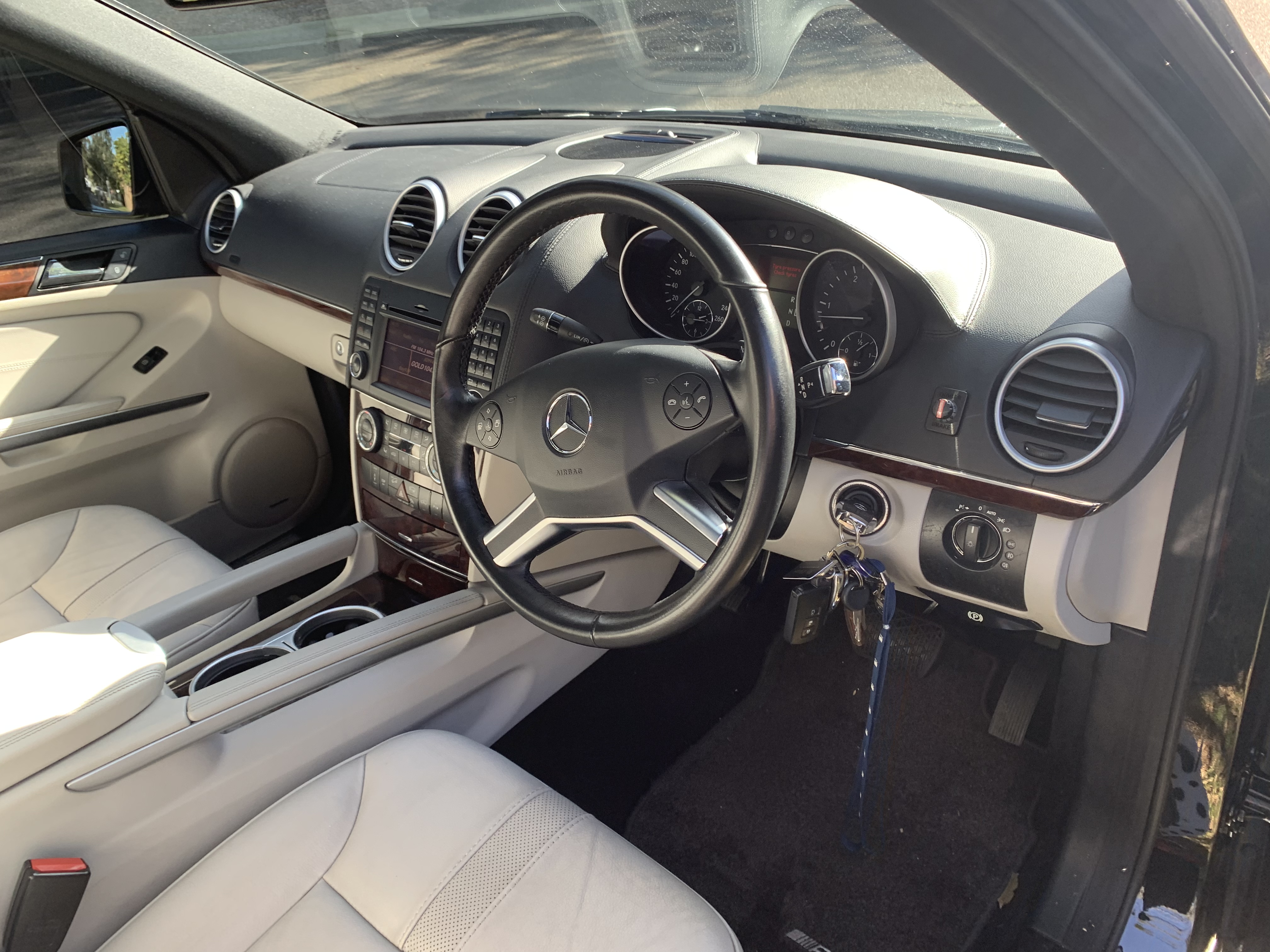 2010 MERCEDES-BENZ ML W164 09 UPGRADE 300 CDI (4x4) 7 SP AUTOMATIC G-TRONIC 4D WAGON