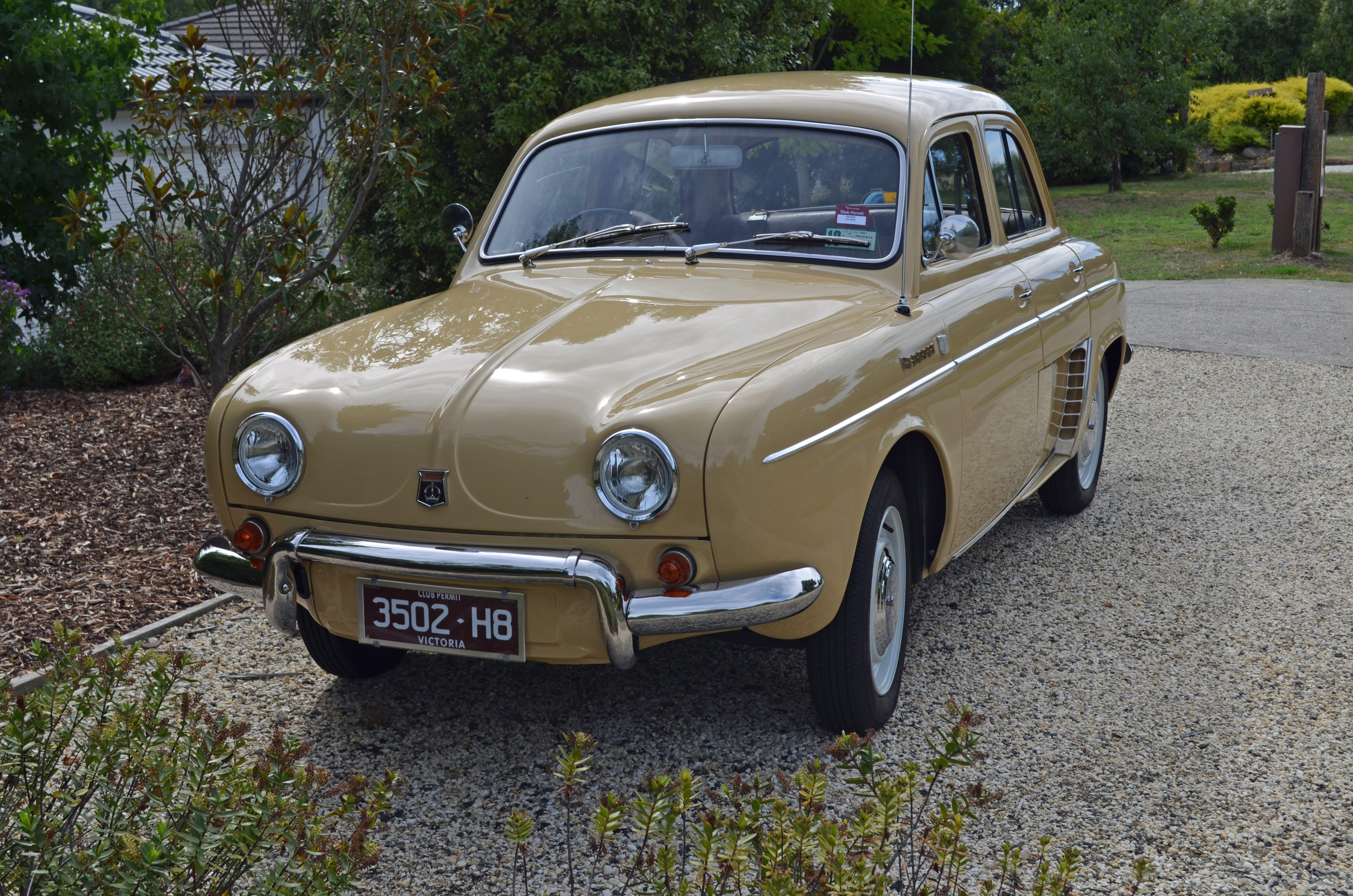 1964 RENAULT DAUPHINE GORDINI SEDAN