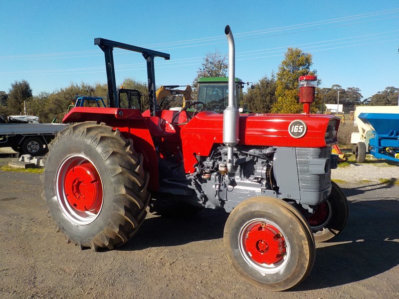 Massey Ferguson 165 Tractor