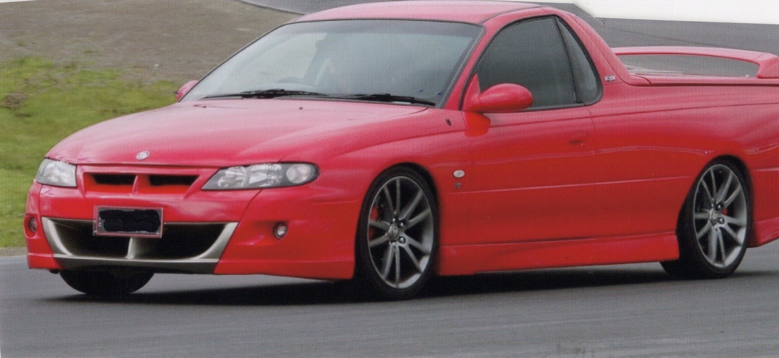 2002 HSV MALOO VUII UTILITY
