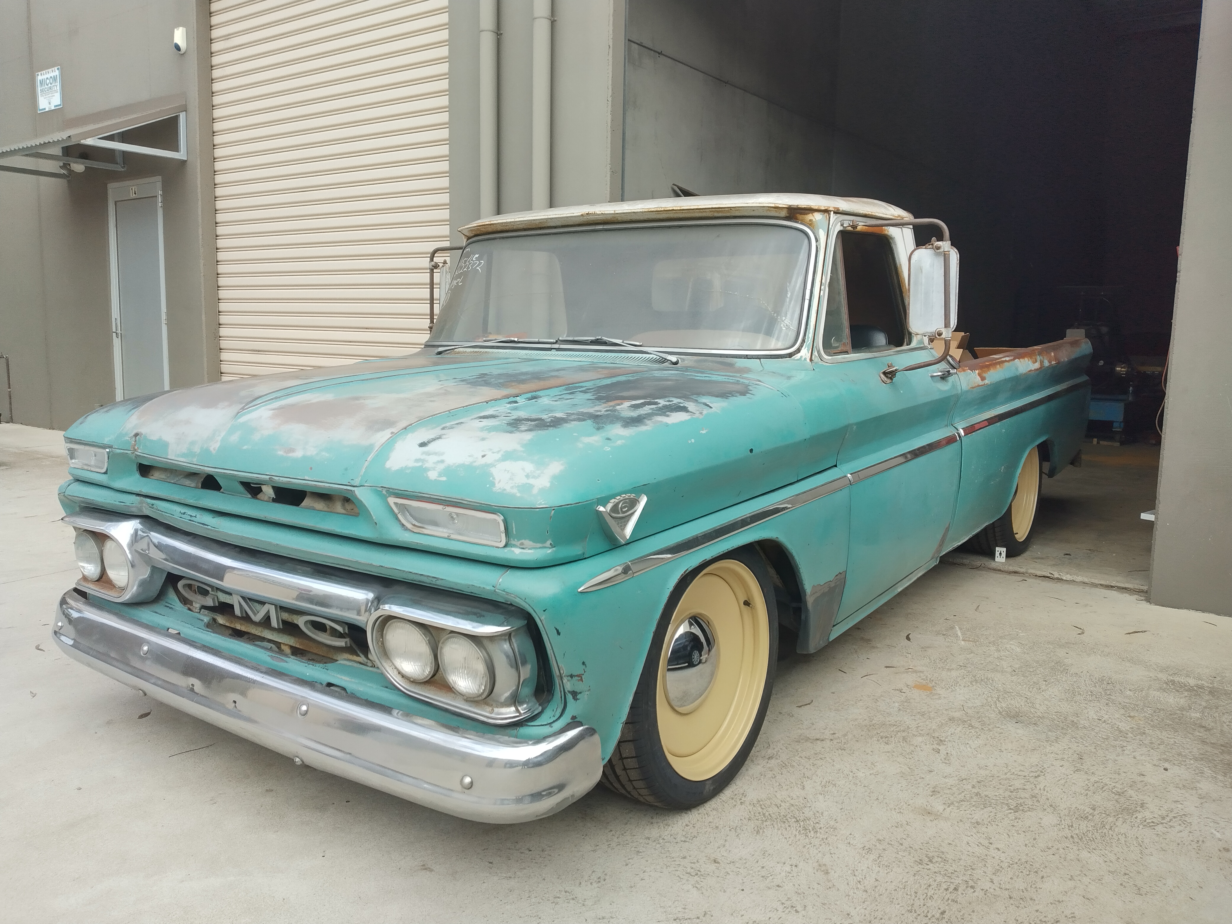 1965 GMC PICK UP