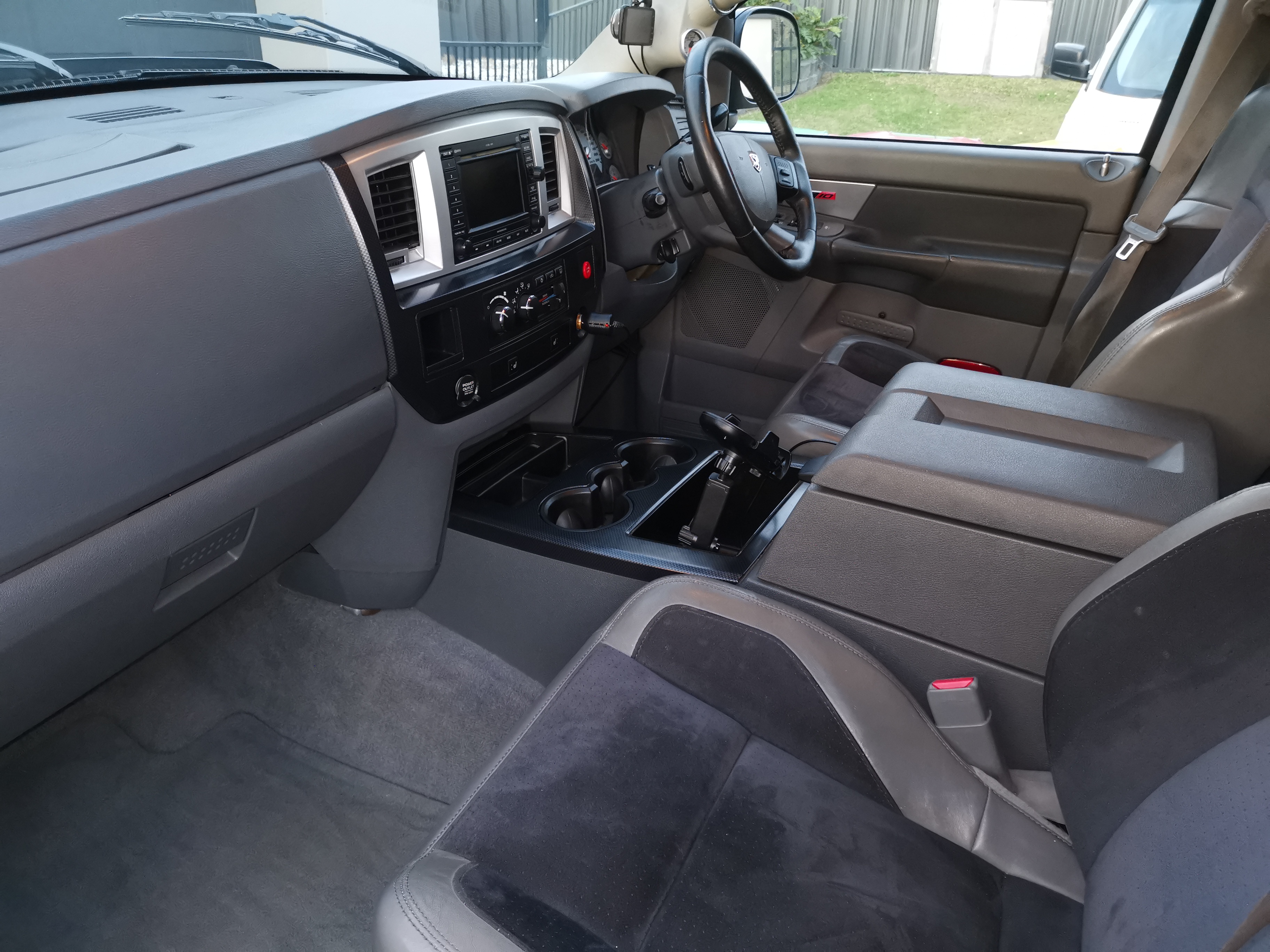 2006 DODGE RAM SRT-10 CREW CAB PICK UP