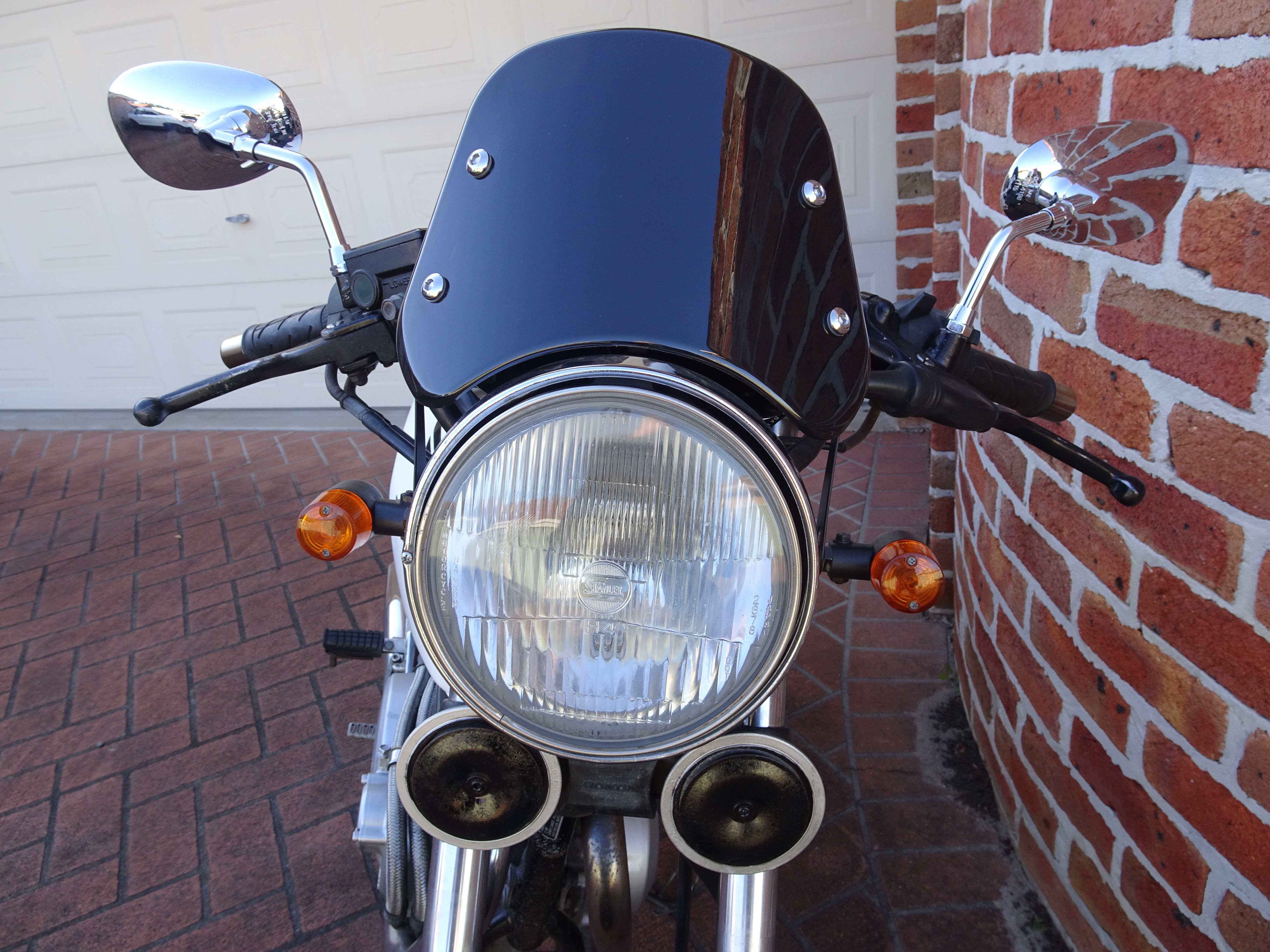 1987 HONDA XBR500 CAFE RACER