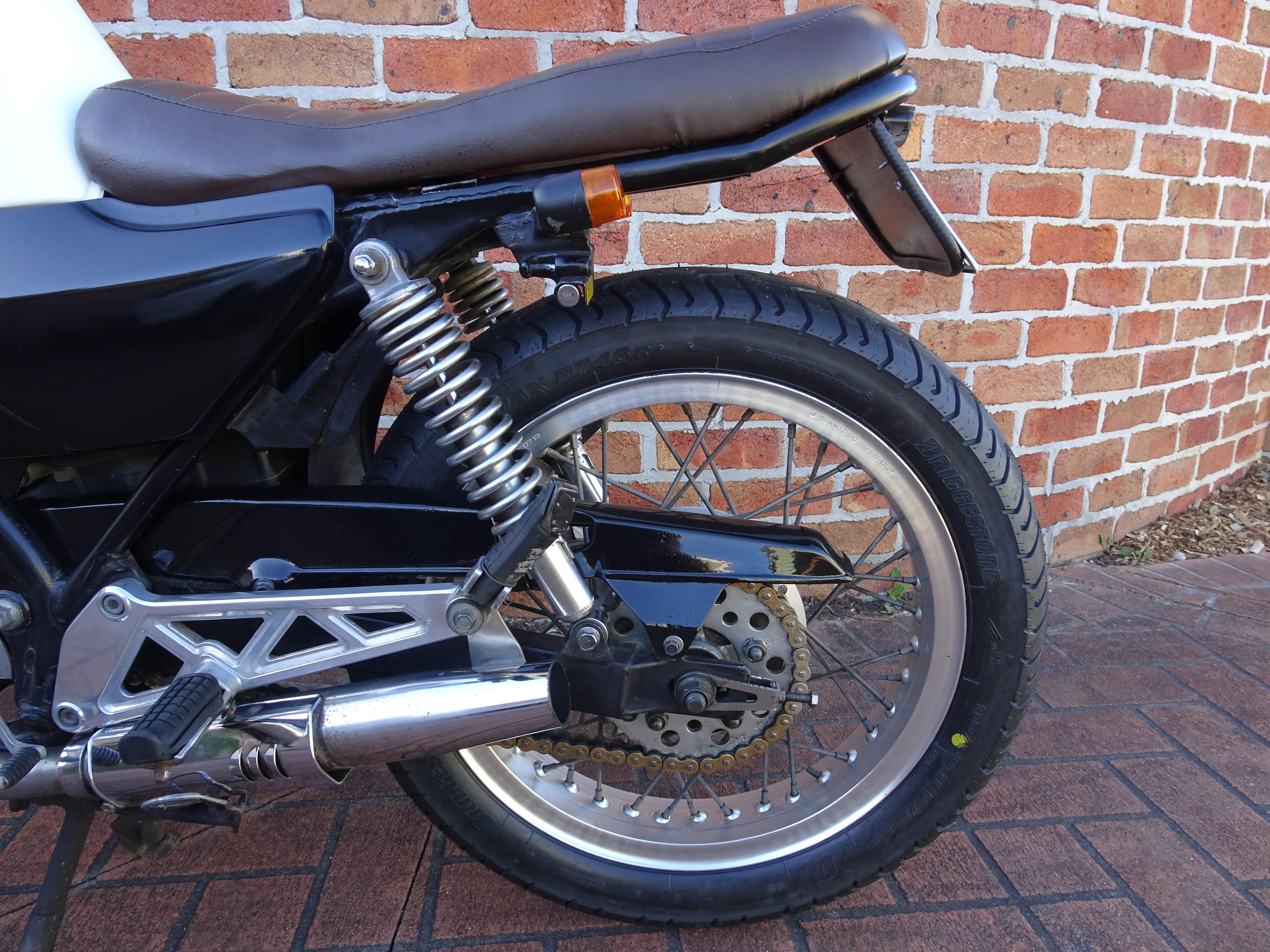 1987 HONDA XBR500 CAFE RACER
