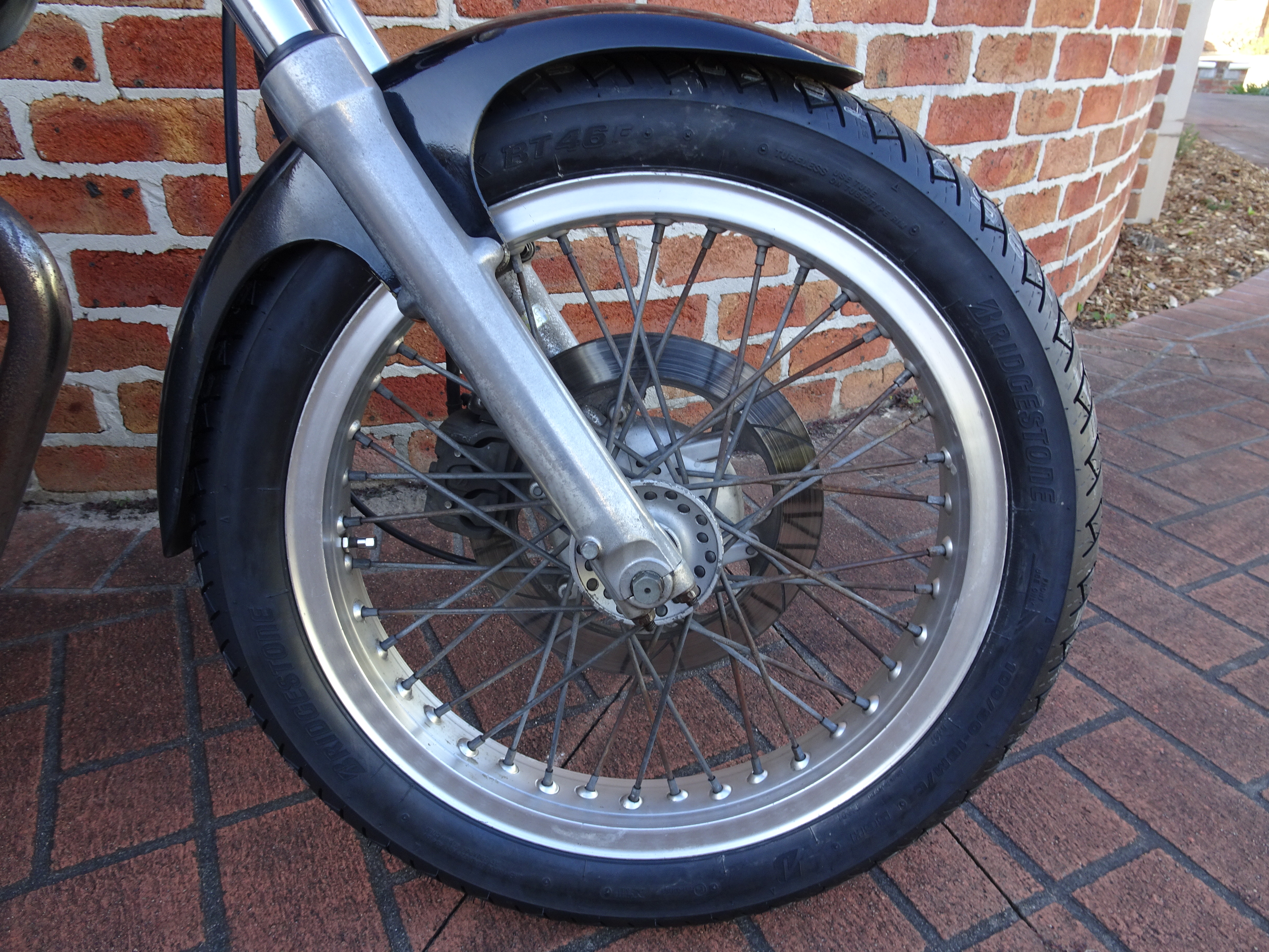 1987 HONDA XBR500 CAFE RACER