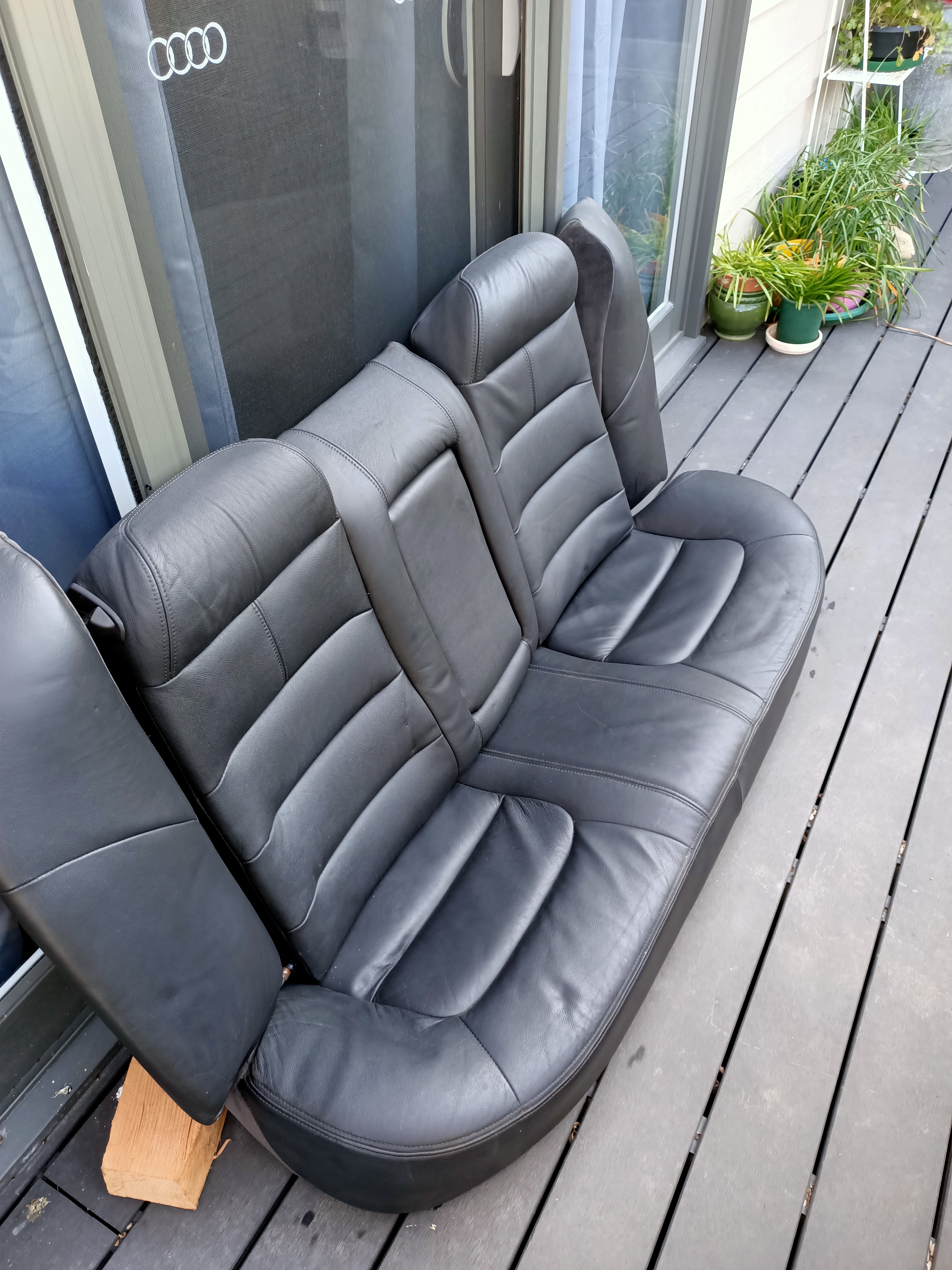 FORD FALCON BA-BF 2002-2007 FAIRMONT GHIA FRONT & REAR SEATS