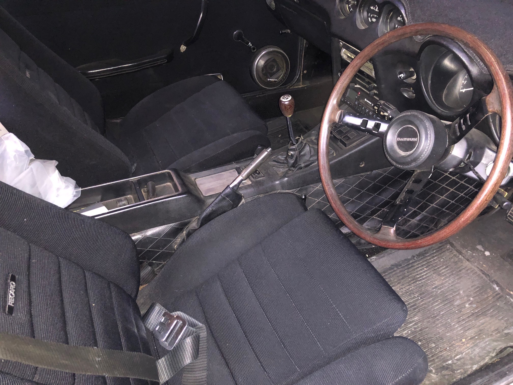 1972 DATSUN 240Z SPORTS 5 SP MANUAL 2D COUPE