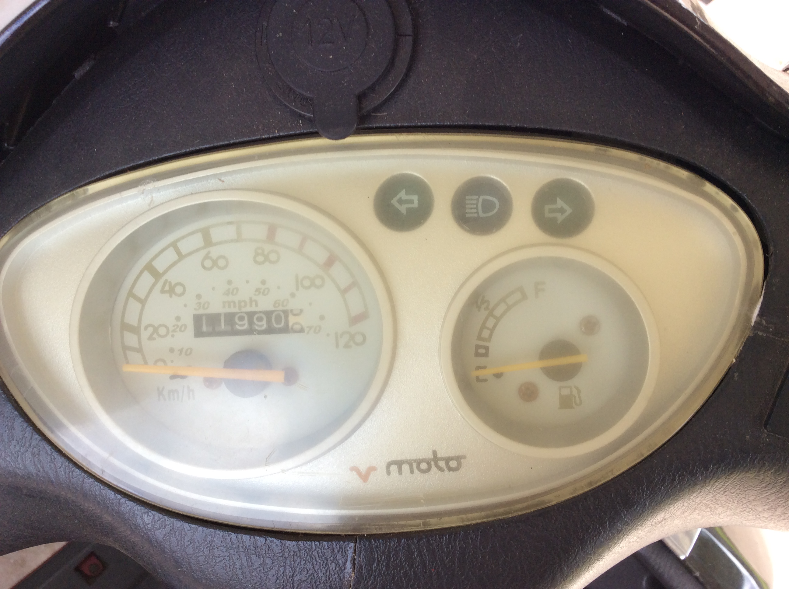 2007 VMOTO MONTEGO 150CC SCOOTER 