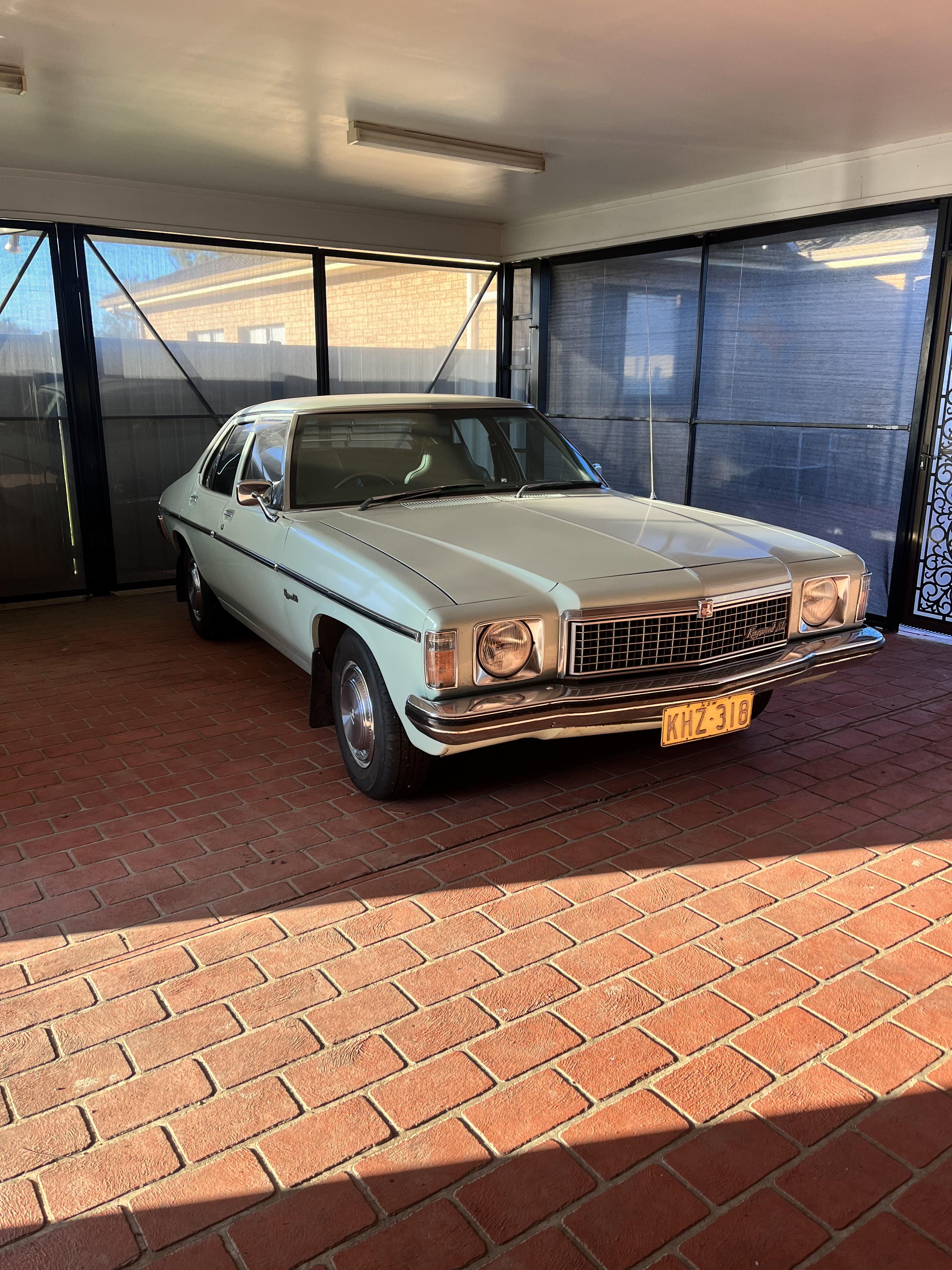 1979 HOLDEN KINGSWOOD HZ SL SEDAN