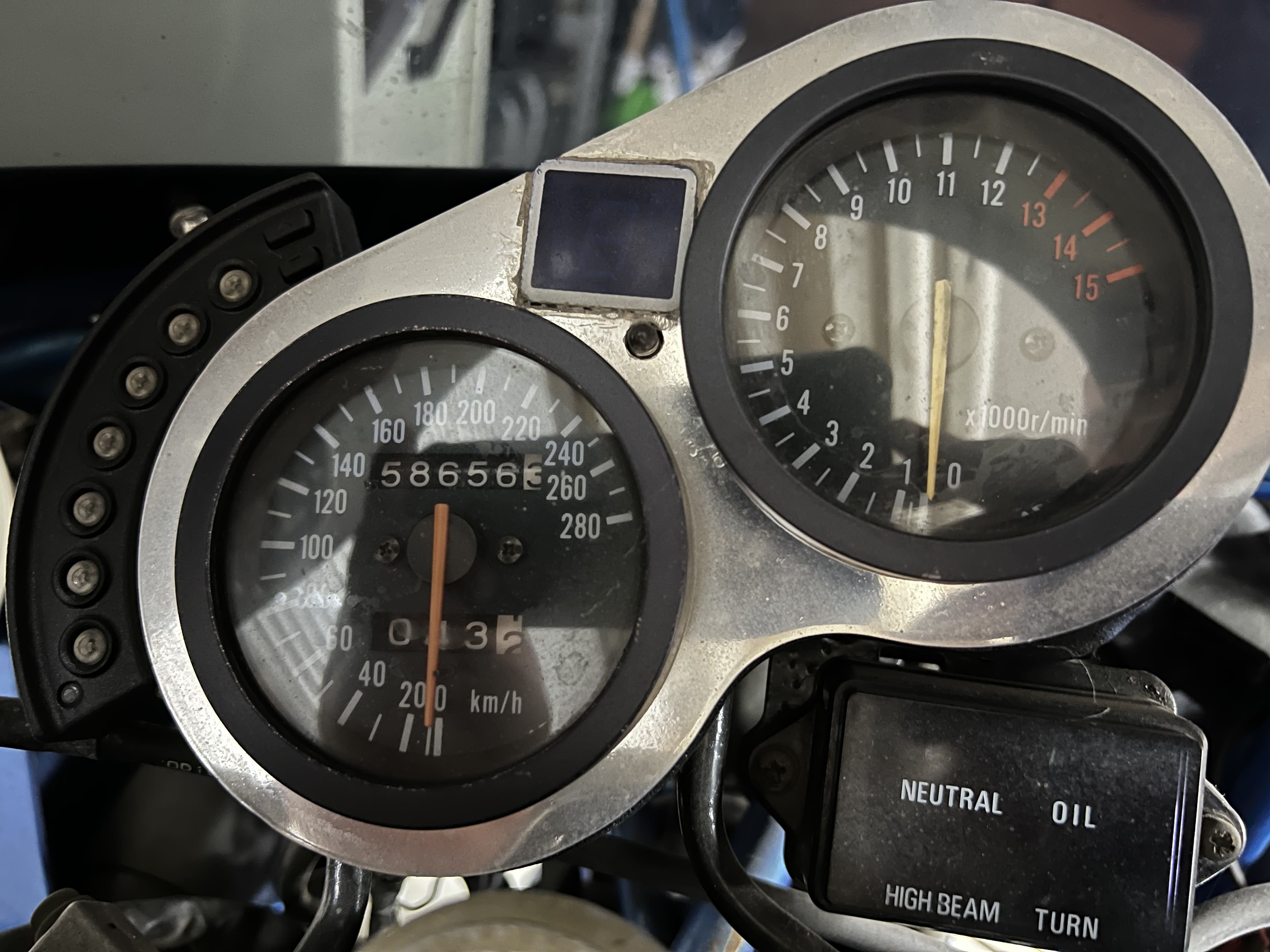 1990 SUZUKI GSX-R750 L SLINGSHOT SUPER SPORTS