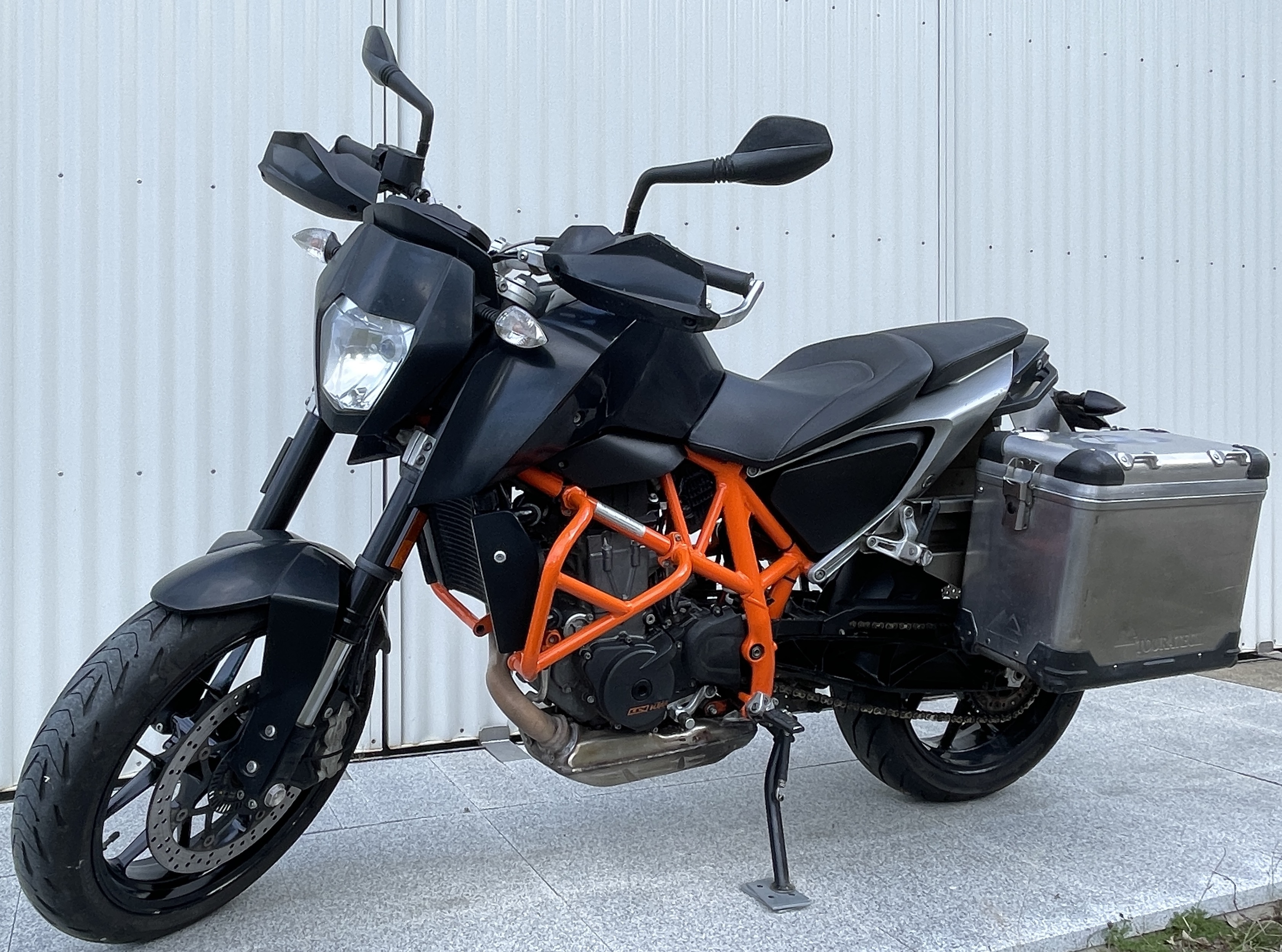 2013 KTM 690 DUKE ABS ROAD