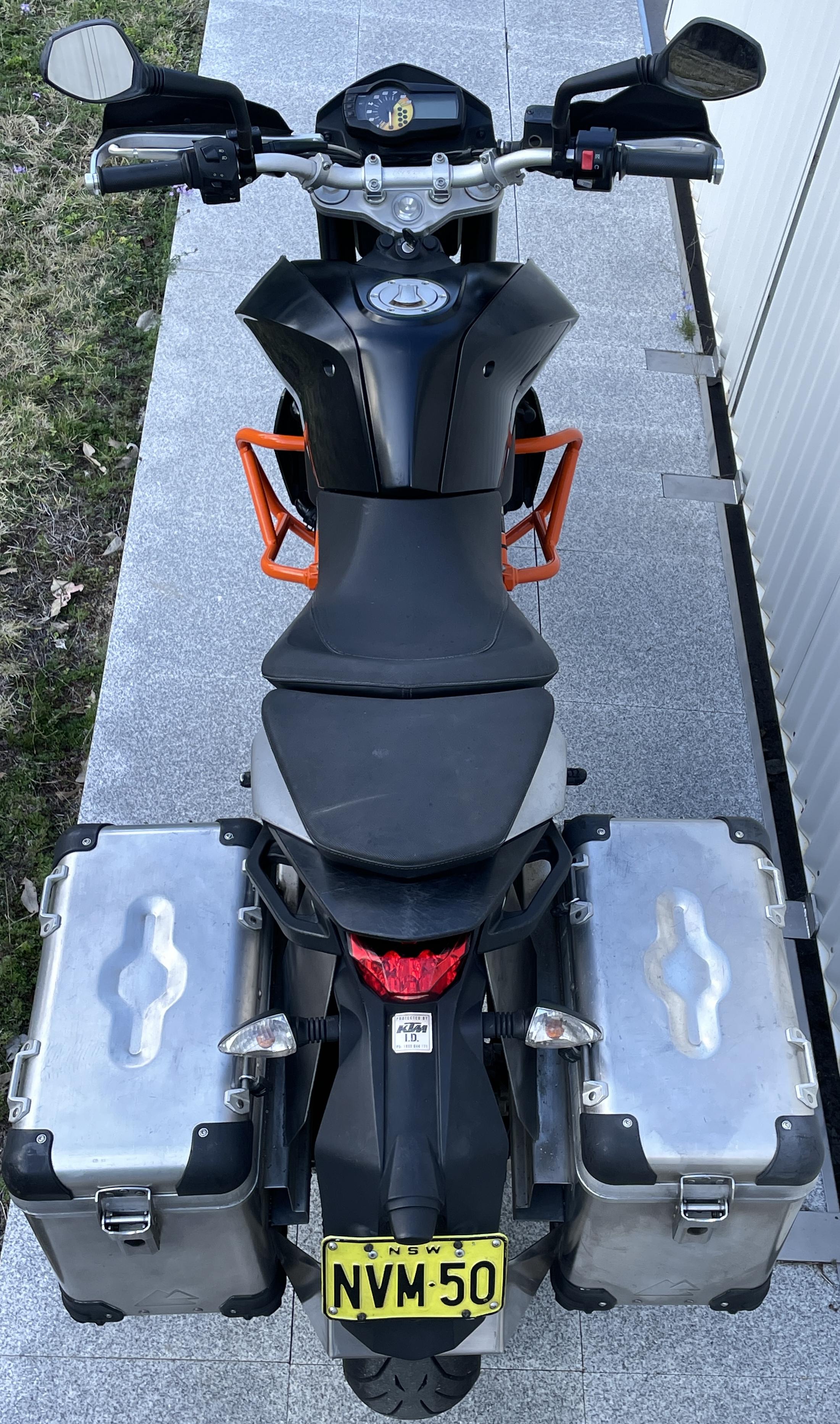2013 KTM 690 DUKE R ROAD