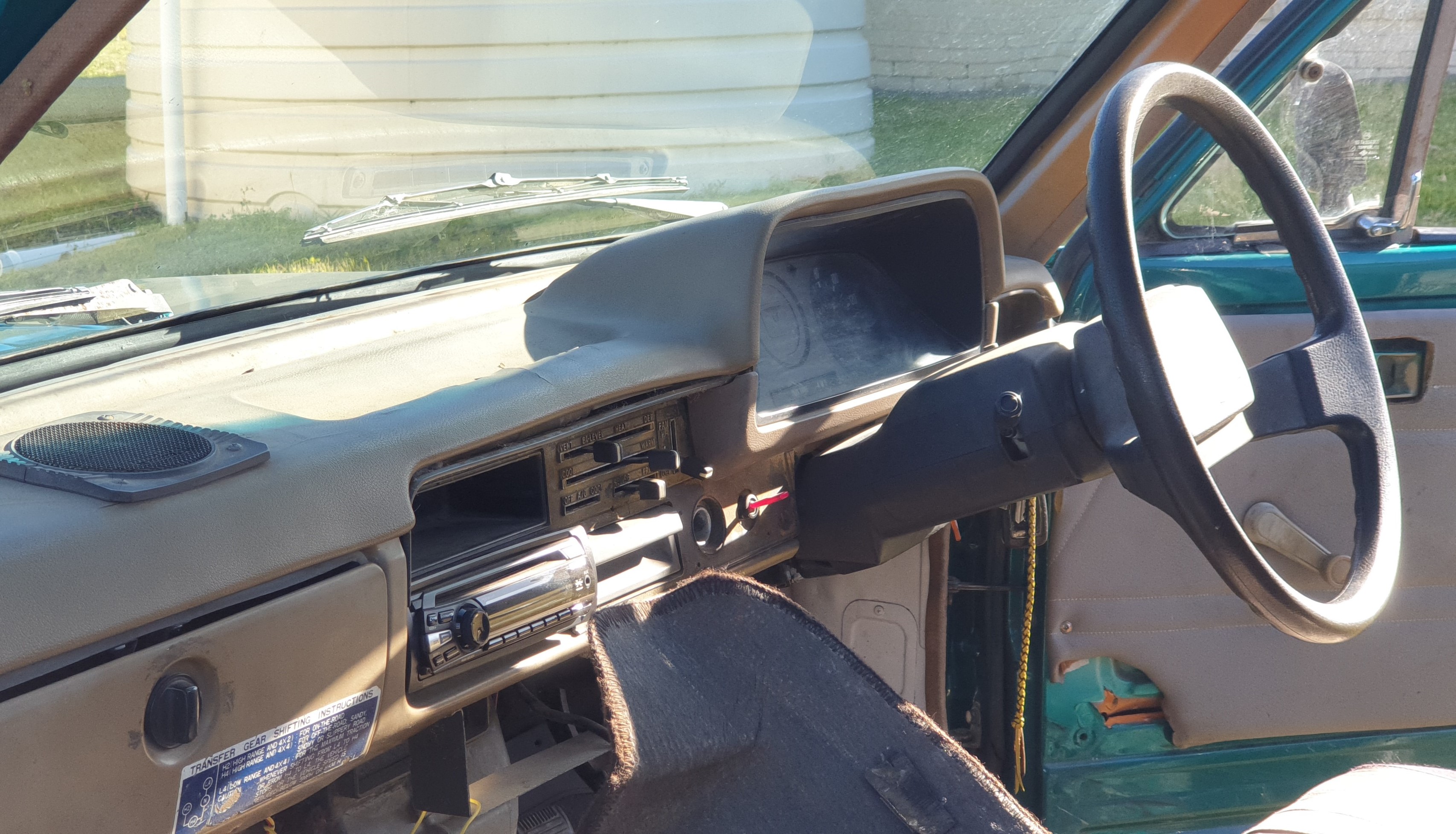 1980 TOYOTA HILUX RN46 4X4 UTILITY