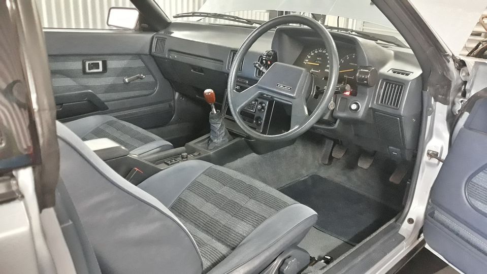 1985 TOYOTA CELICA LIFTBACK