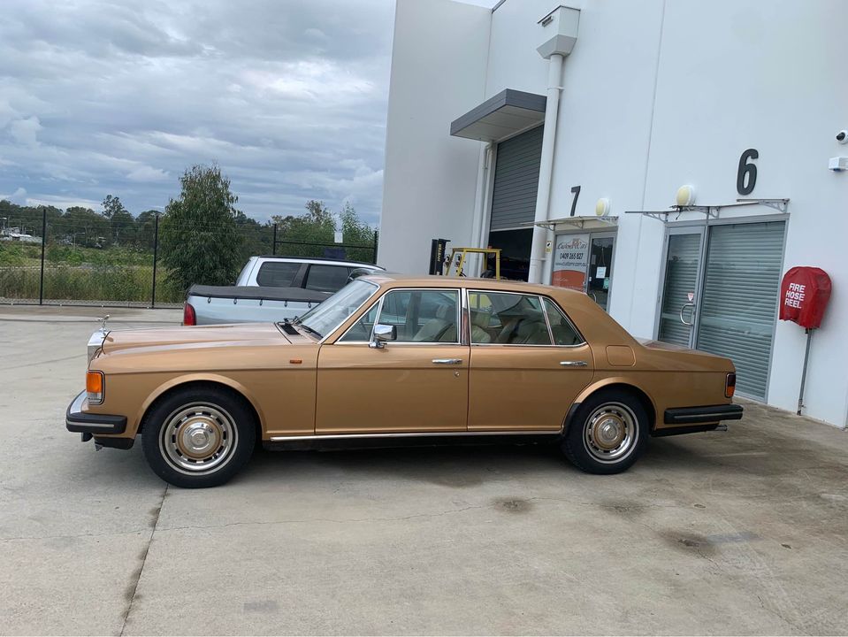 1981 ROLLS-ROYCE SILVER SPIRIT 3 SP AUTOMATIC 4D SEDAN 
